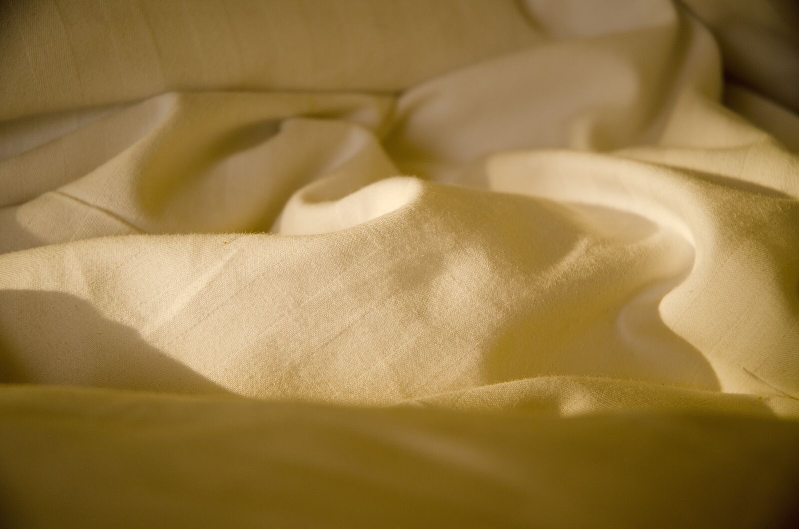 Nikon D7000 sample photo. Bed, sheet, cloth photography