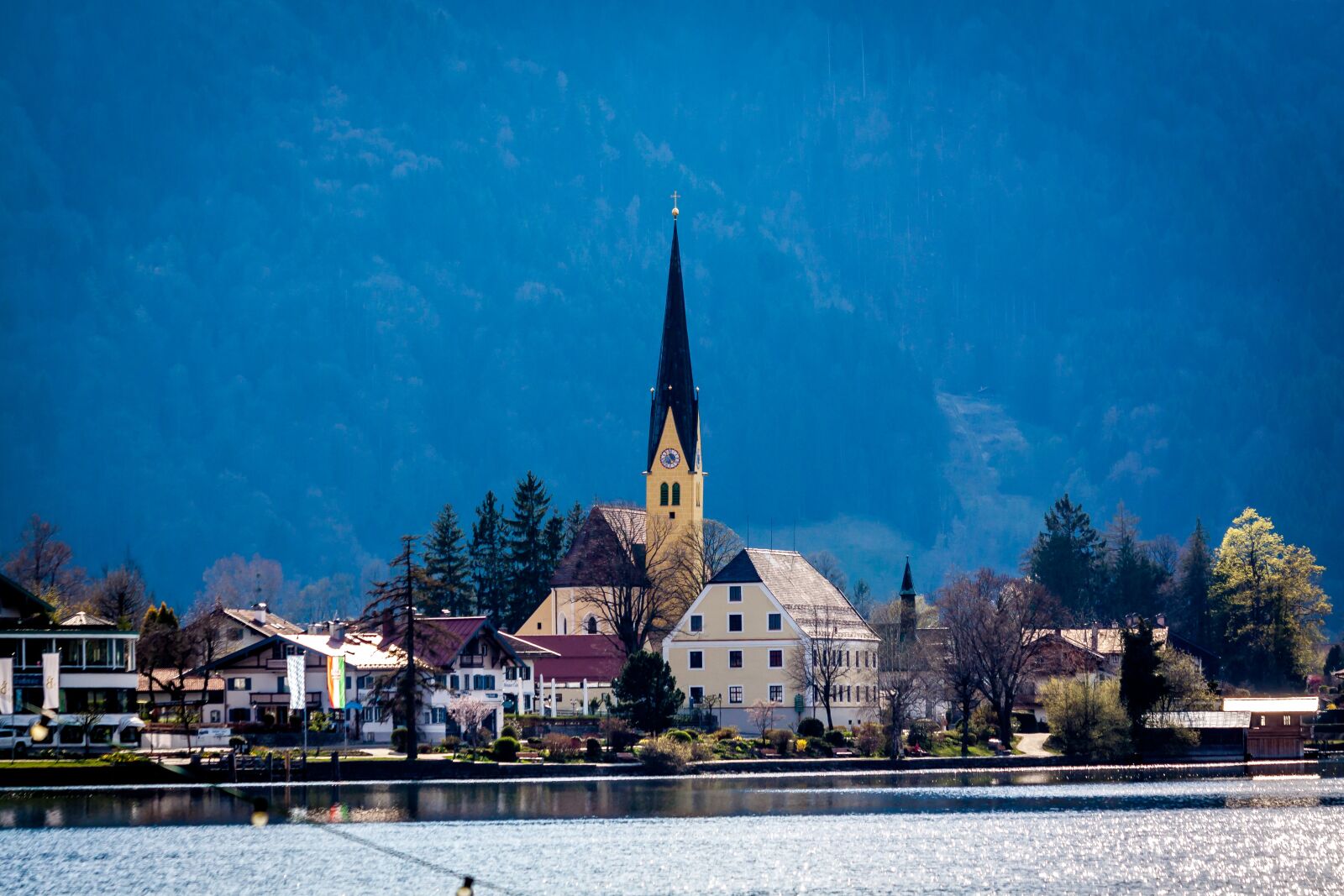 Canon EOS 50D + Canon EF 70-300mm F4-5.6 IS USM sample photo. Lake, alpine, tegernsee photography