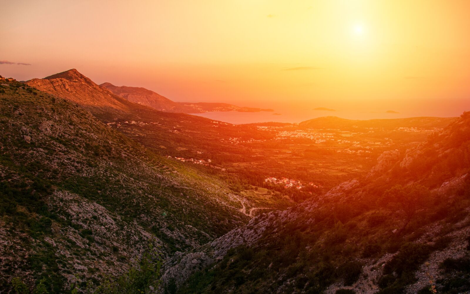 Nikon D500 sample photo. Sunset, evening, mountains photography