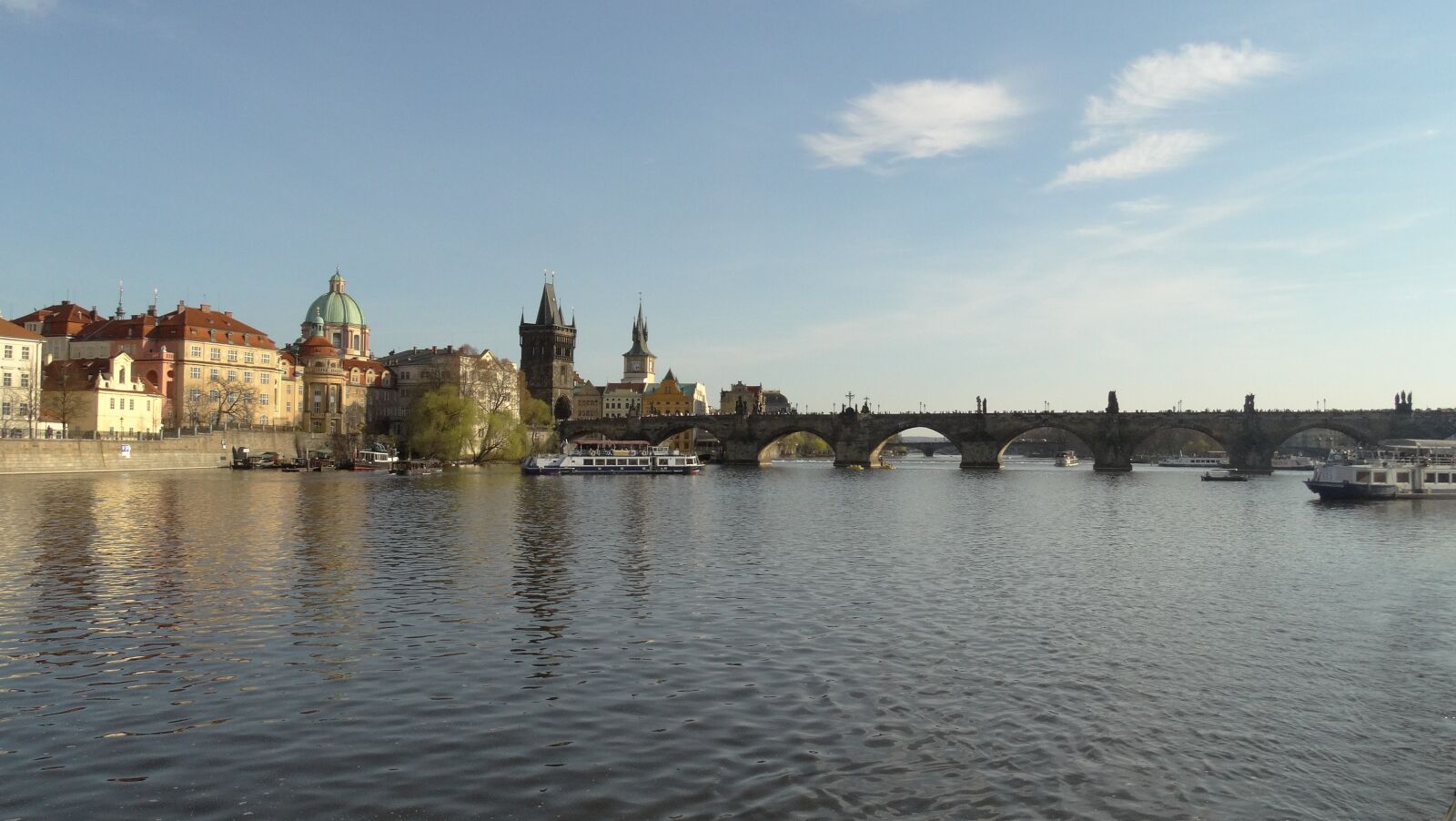 Sony Cyber-shot DSC-HX300 sample photo. Prague, vltava, bridge photography