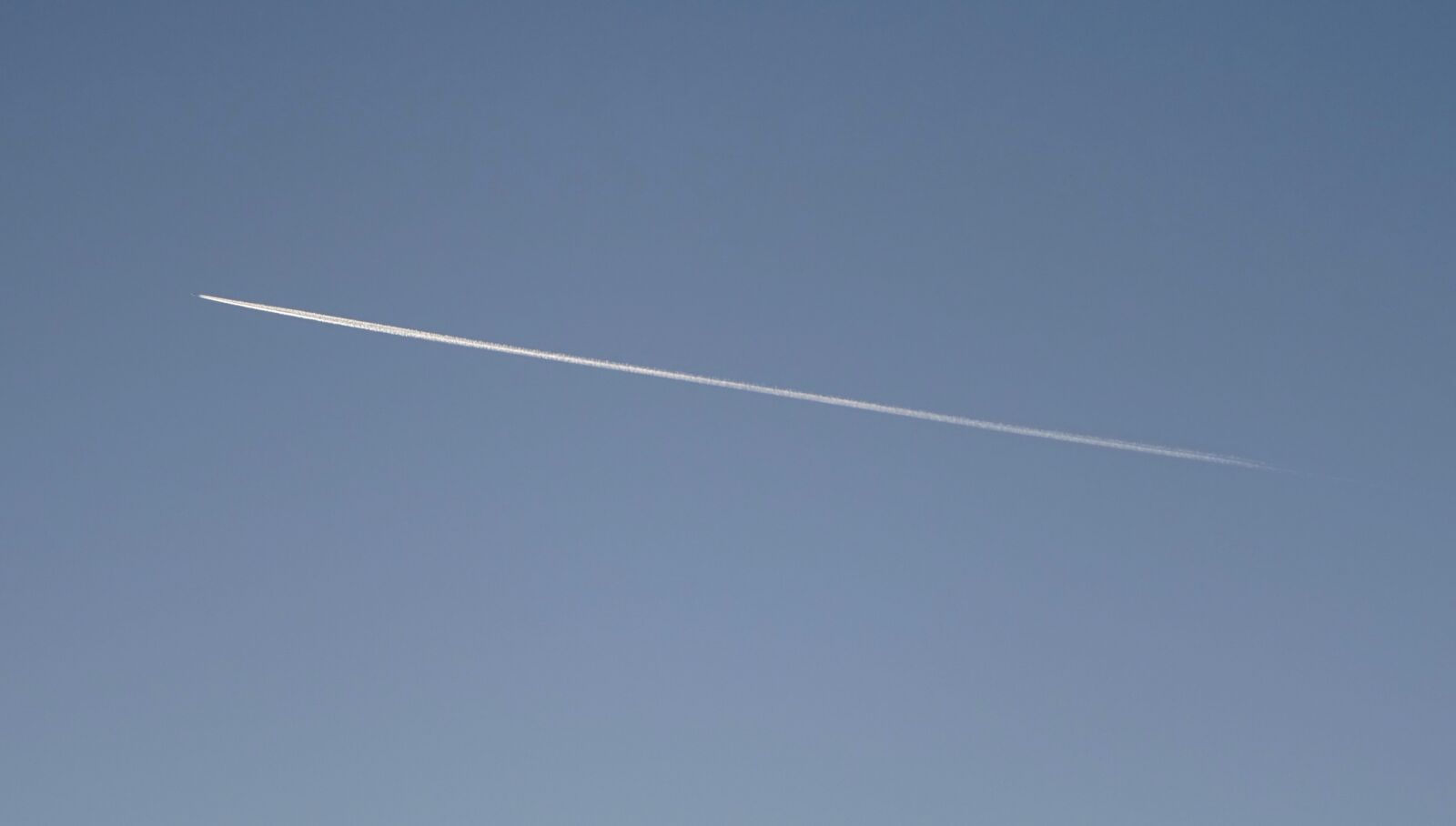 Sony Cyber-shot DSC-WX350 sample photo. Sky, contrail, aircraft photography