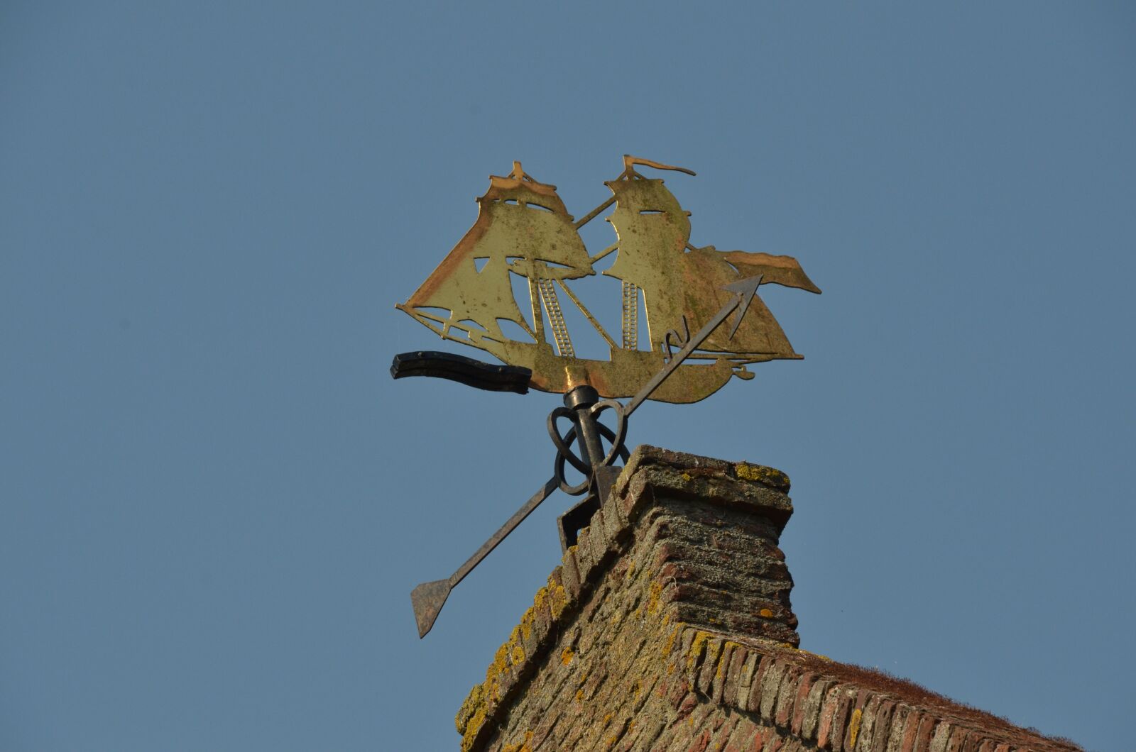 Nikon D7000 sample photo. Wind, wind vane, weather photography