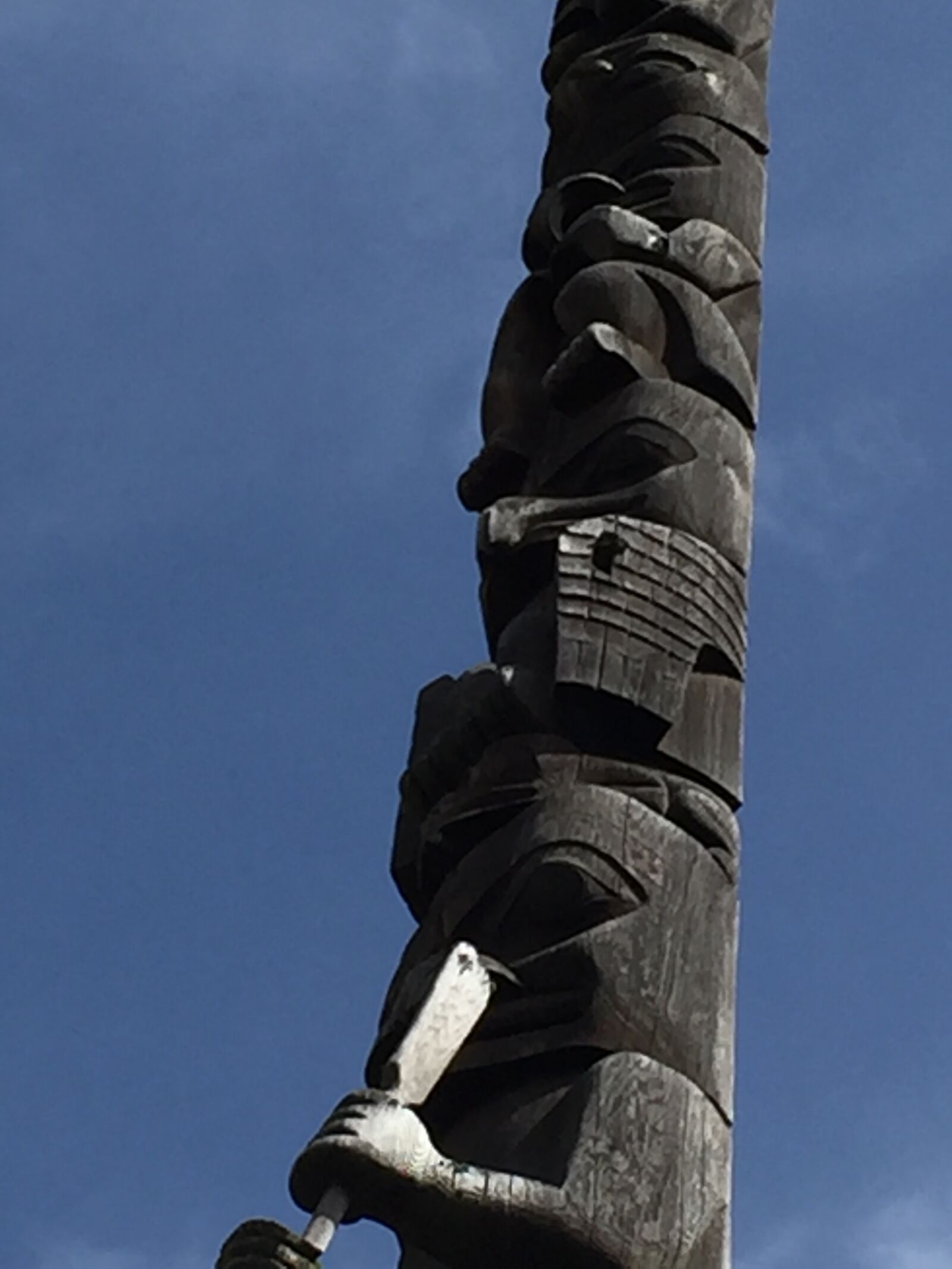 iPhone 6 back camera 4.15mm f/2.2 sample photo. Totem pole, indigenous, aboriginal photography