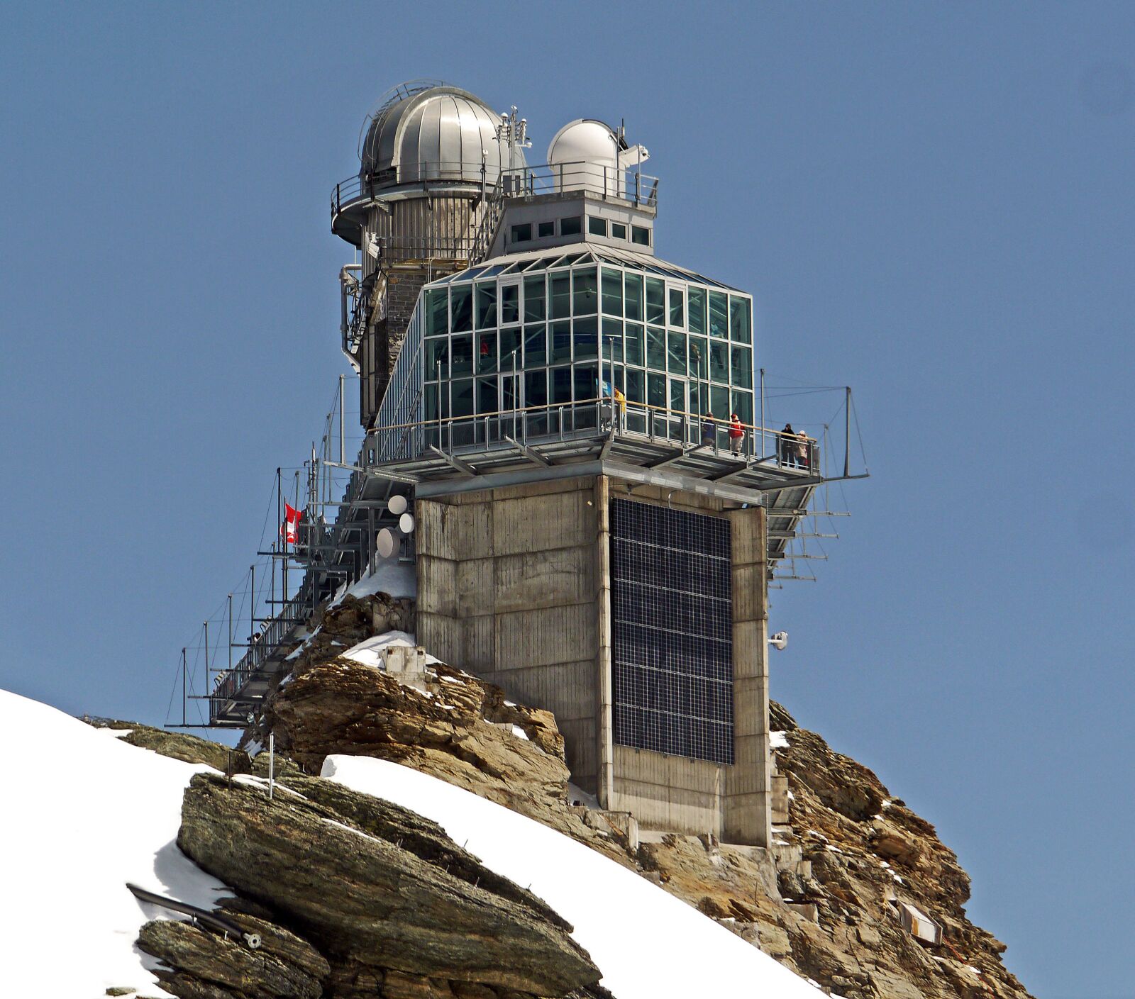Panasonic Lumix DMC-G3 sample photo. Observatory, jungfraujoch, 3500m photography