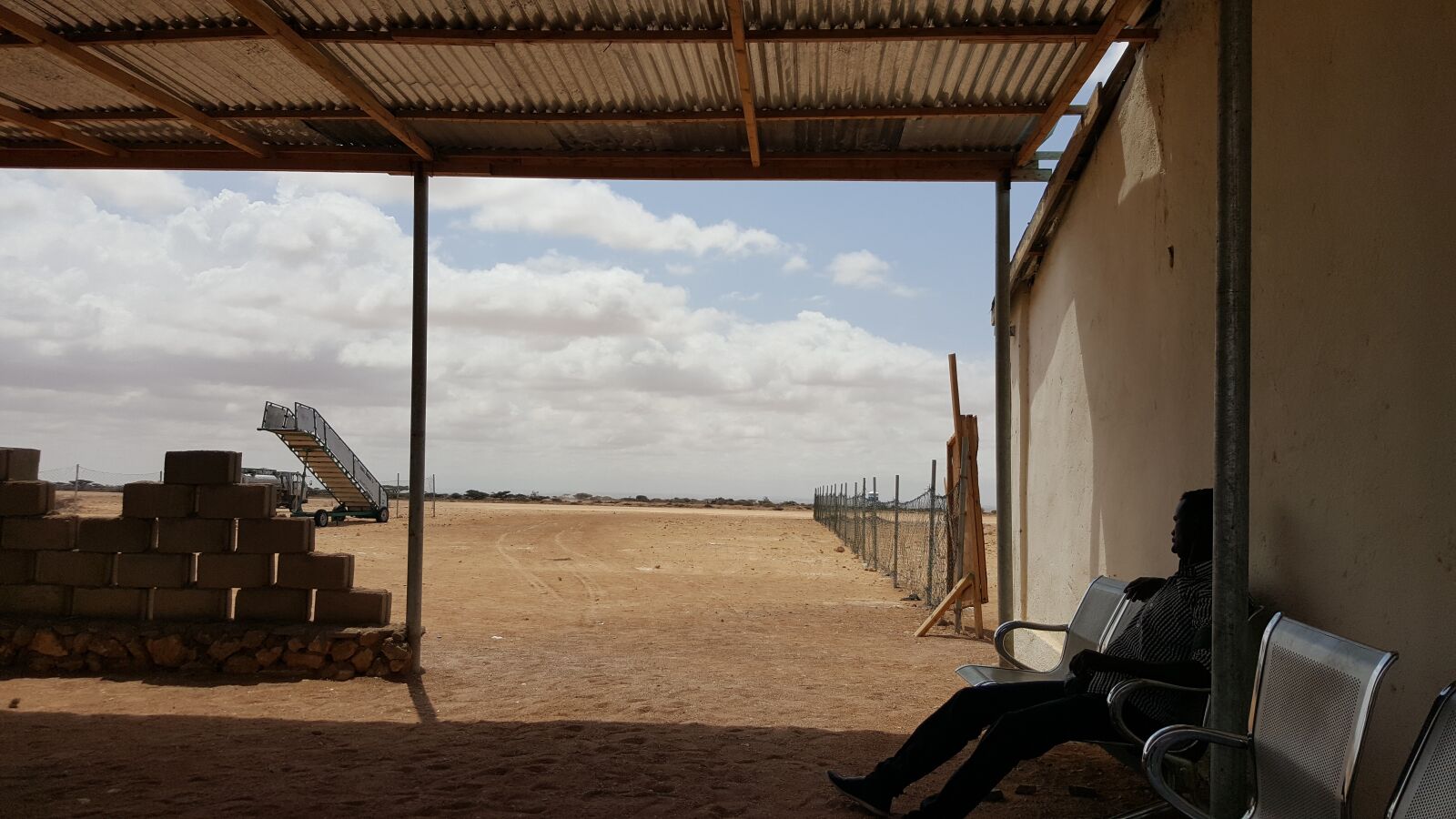 Samsung GALAXY S6 edge sample photo. Waiting lounge, airport, africa photography