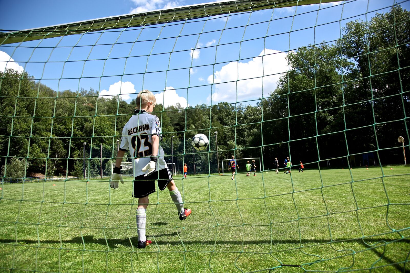 Canon EOS 5D Mark II sample photo. Football, keeper, soccer photography