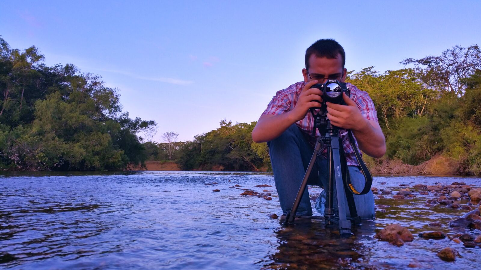 Samsung Galaxy Note4 sample photo. Boy, photographer, travel photography
