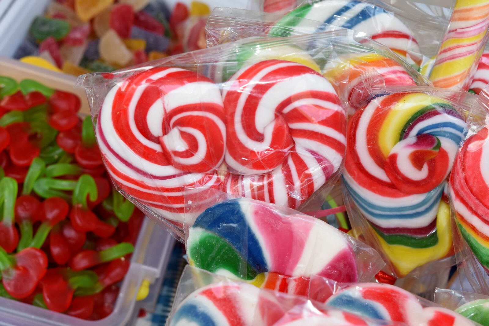 Nikon D5500 sample photo. Sweet, color, sugar, gelatin photography