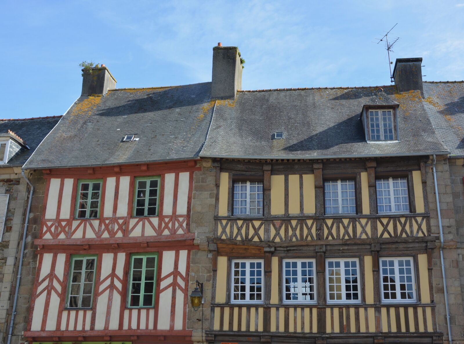 Nikon D5200 sample photo. Houses timber-framed, centre ville photography