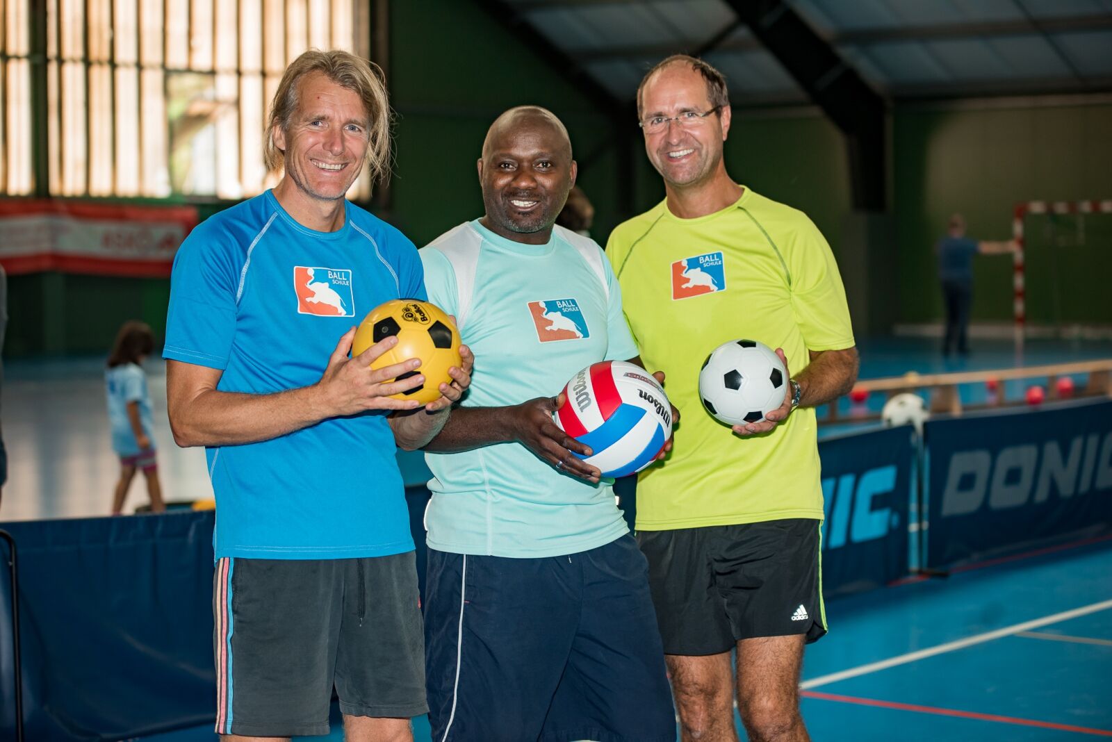 Nikon D750 sample photo. Handball, ball, sport photography