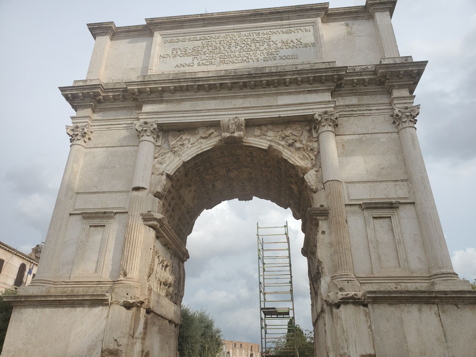 Samsung Galaxy S10+ sample photo. Rome, travel, italy photography