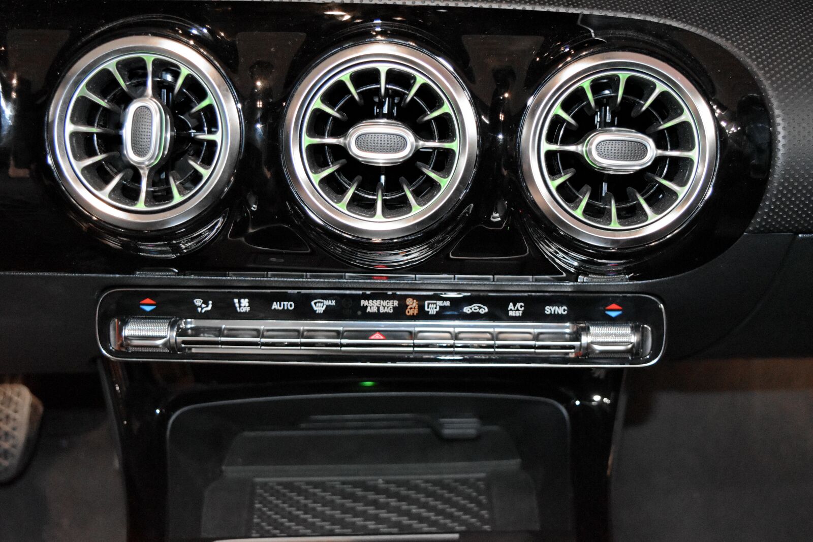Nikon D5500 sample photo. Car, equipment, control panel photography