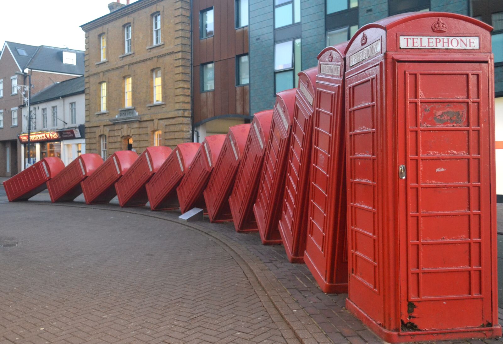 Nikon D3100 sample photo. Outdoors, phone box, phone photography