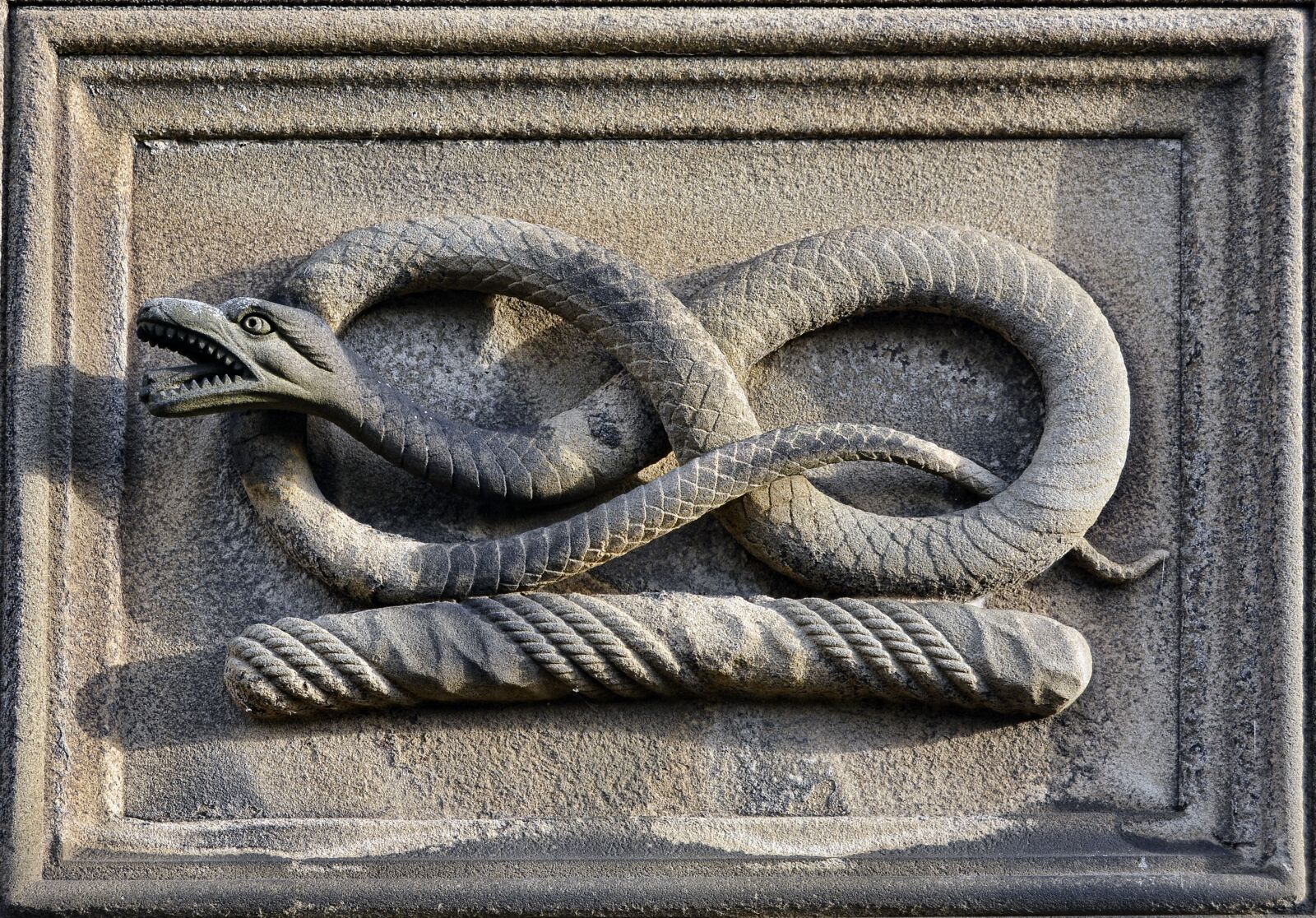 Nikon D7100 sample photo. Snake, sculpture, stone photography