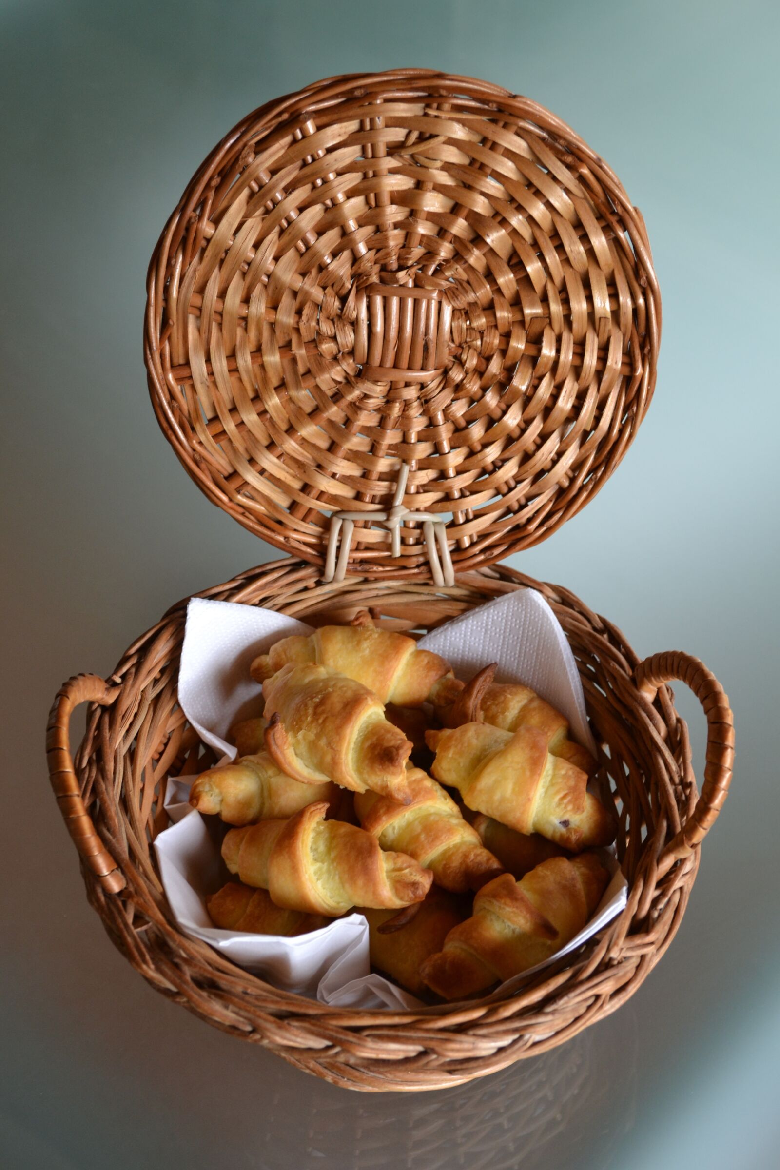 Nikon D3100 sample photo. Mini croissants, nutella, taste photography