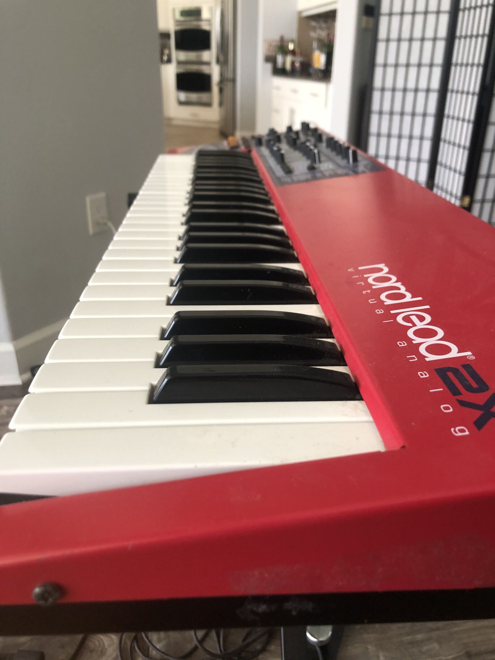 iPhone X back dual camera 4mm f/1.8 sample photo. Music, keyboard, cool photography