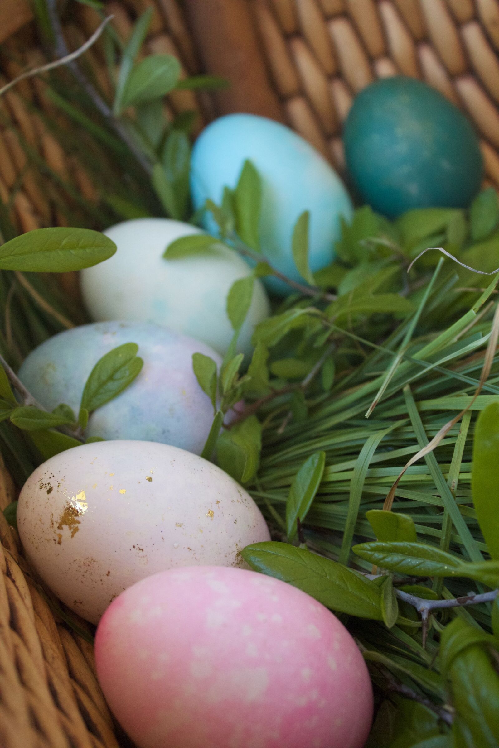 Canon EOS 600D (Rebel EOS T3i / EOS Kiss X5) sample photo. Eggs, easter, easter egg photography