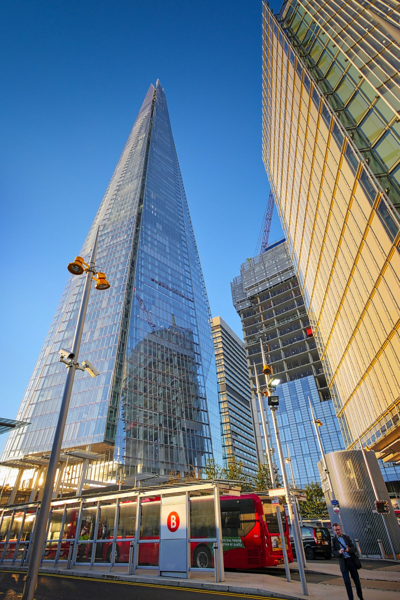 Panasonic Lumix DMC-GX8 sample photo. Skyscraper, london, architecture photography