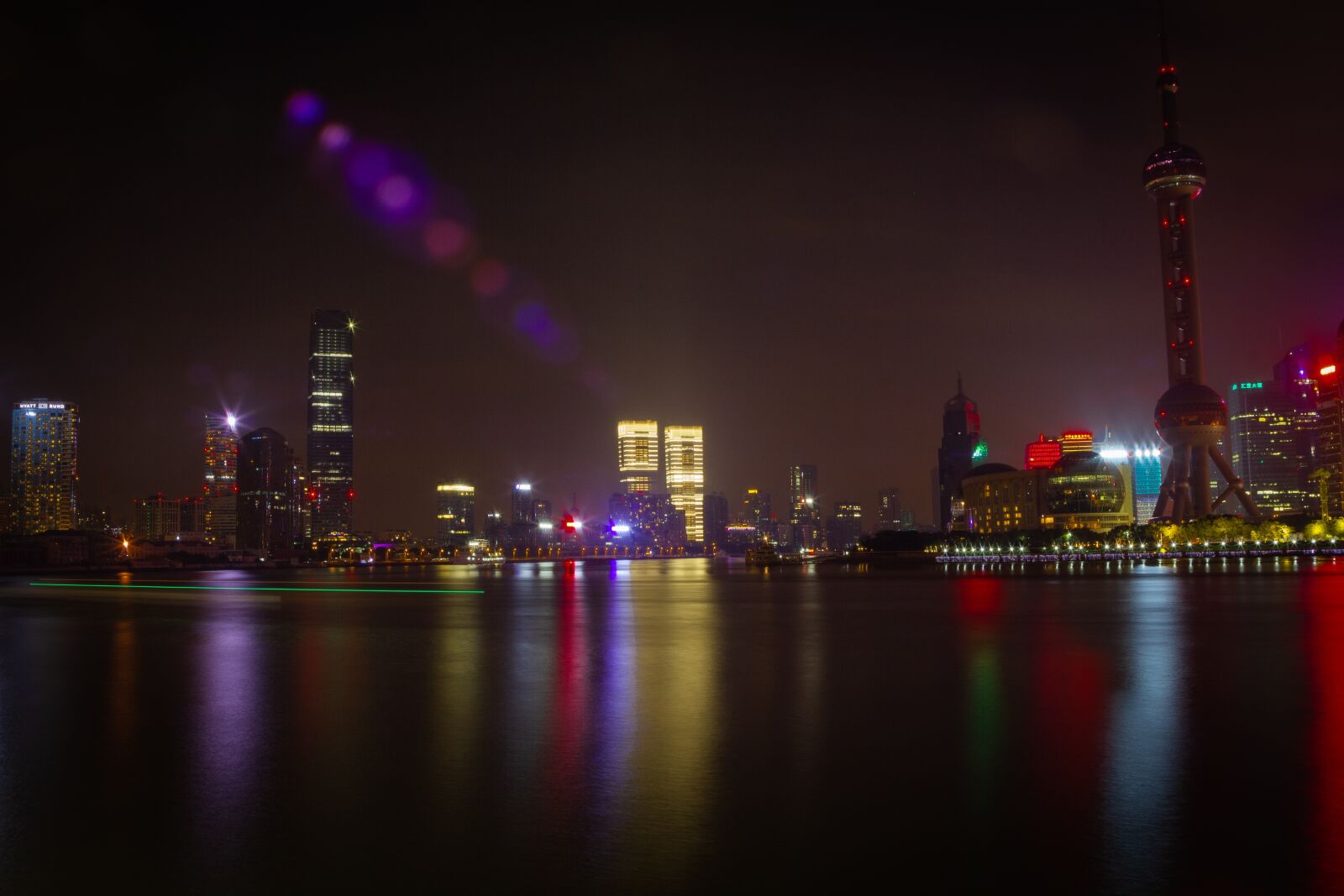 Canon EOS 550D (EOS Rebel T2i / EOS Kiss X4) sample photo. Shanghai, skyline, metropolis photography