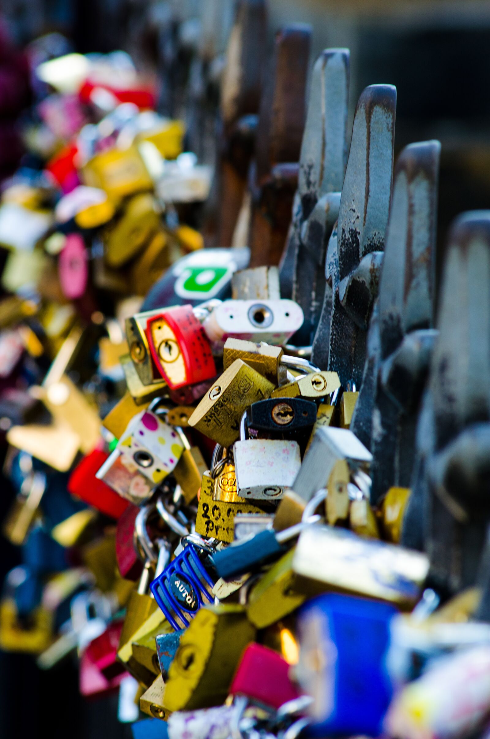Nikon D5100 sample photo. Love locks, love, love photography