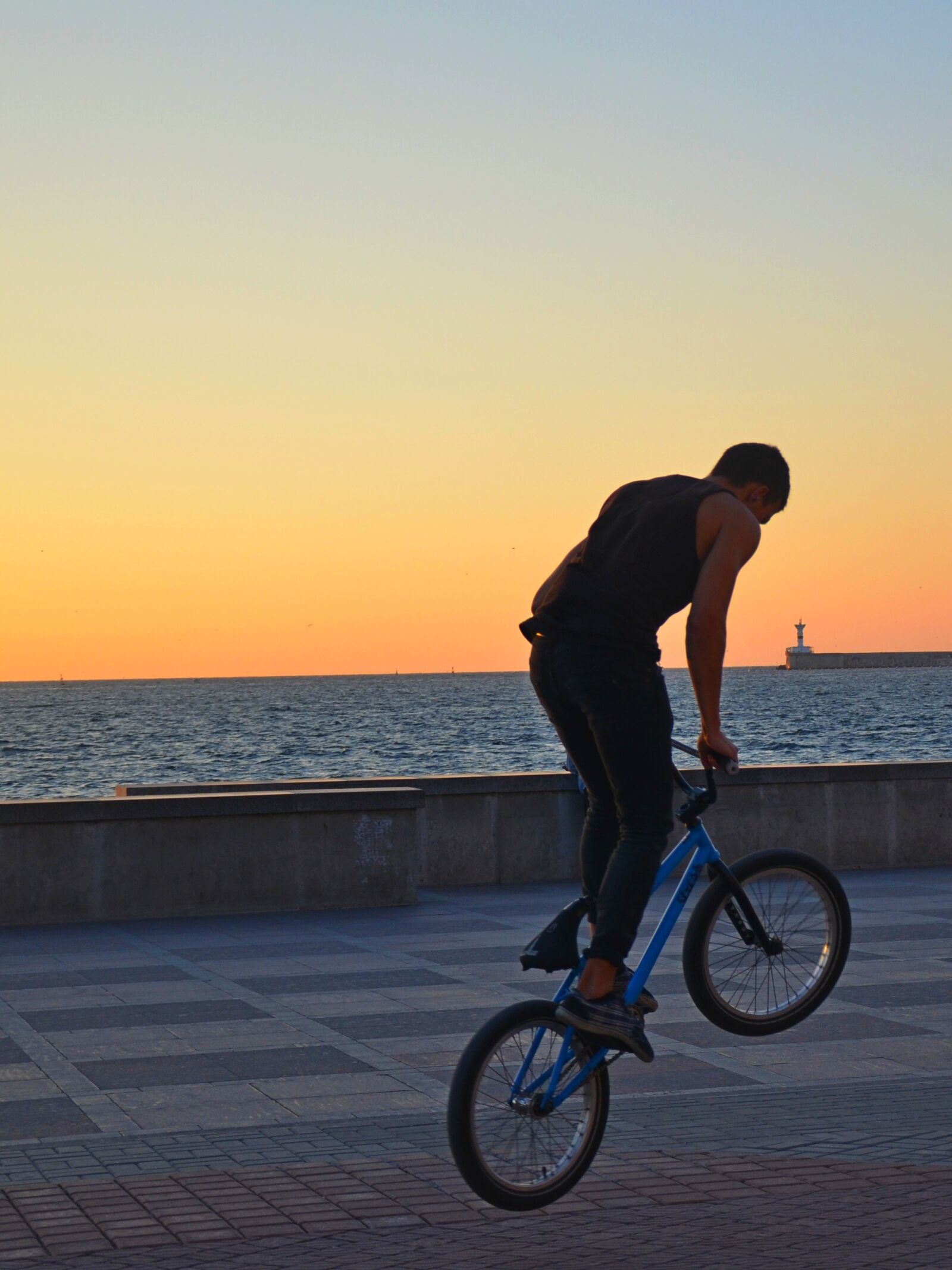 Nikon D7000 sample photo. Bike, sunset, guy photography