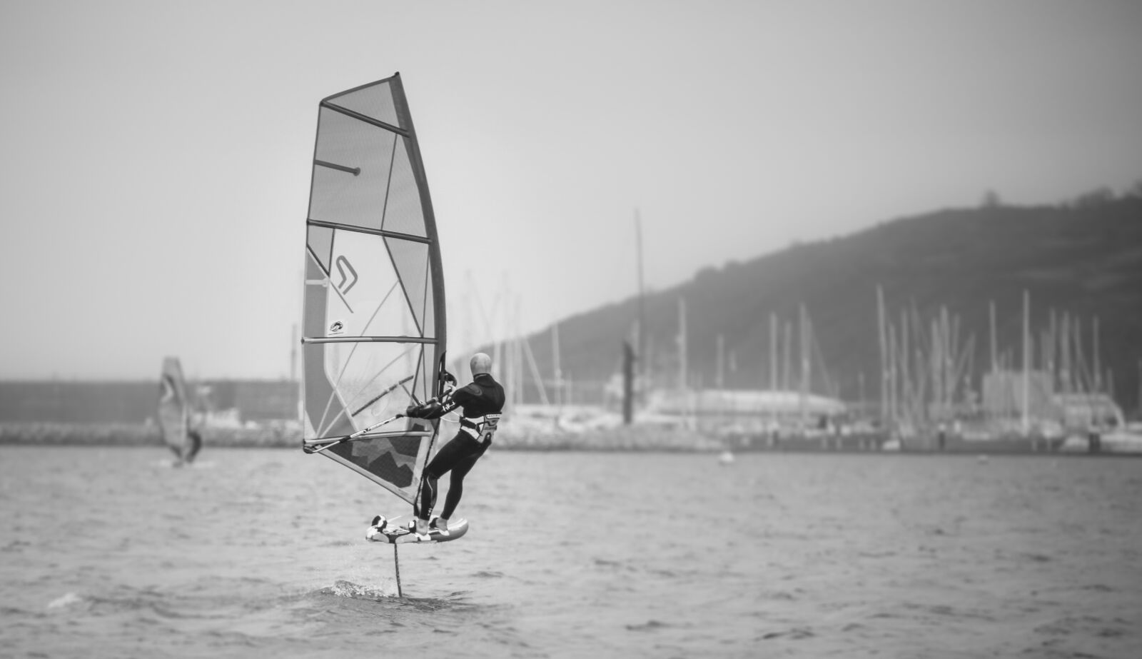 Canon EF 70-200mm F2.8L IS USM sample photo. Windsurf, windsurfing, hydrofoil photography