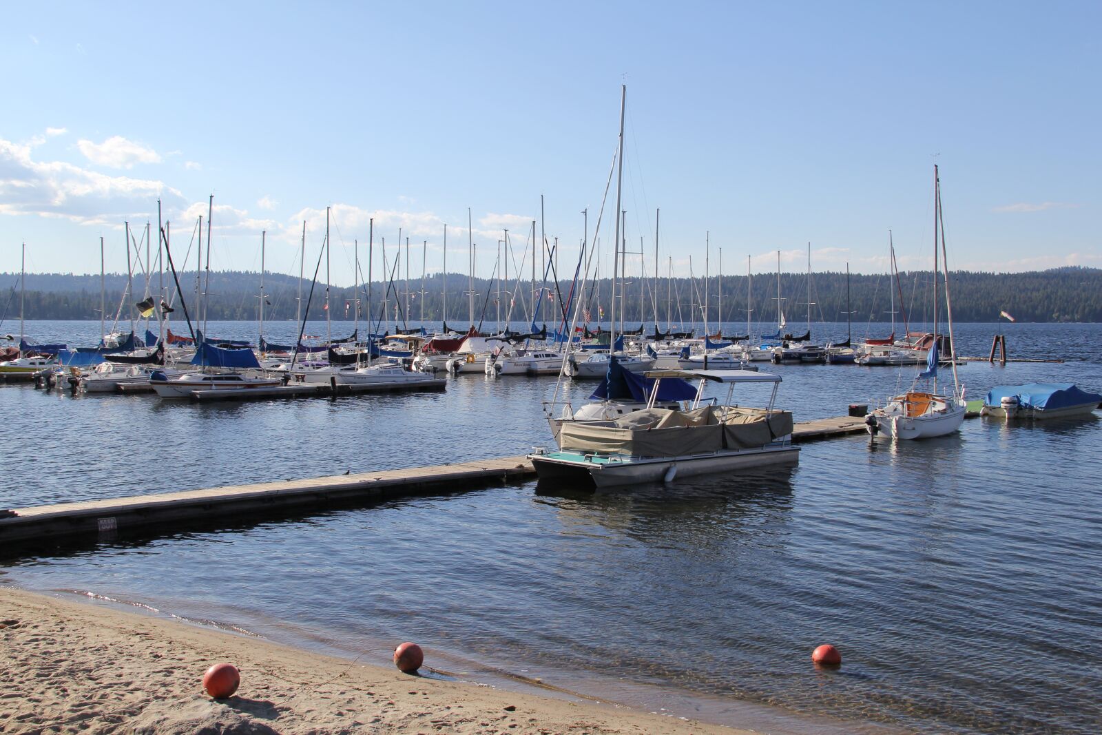 Canon EOS 60D sample photo. Boats, lake, water photography