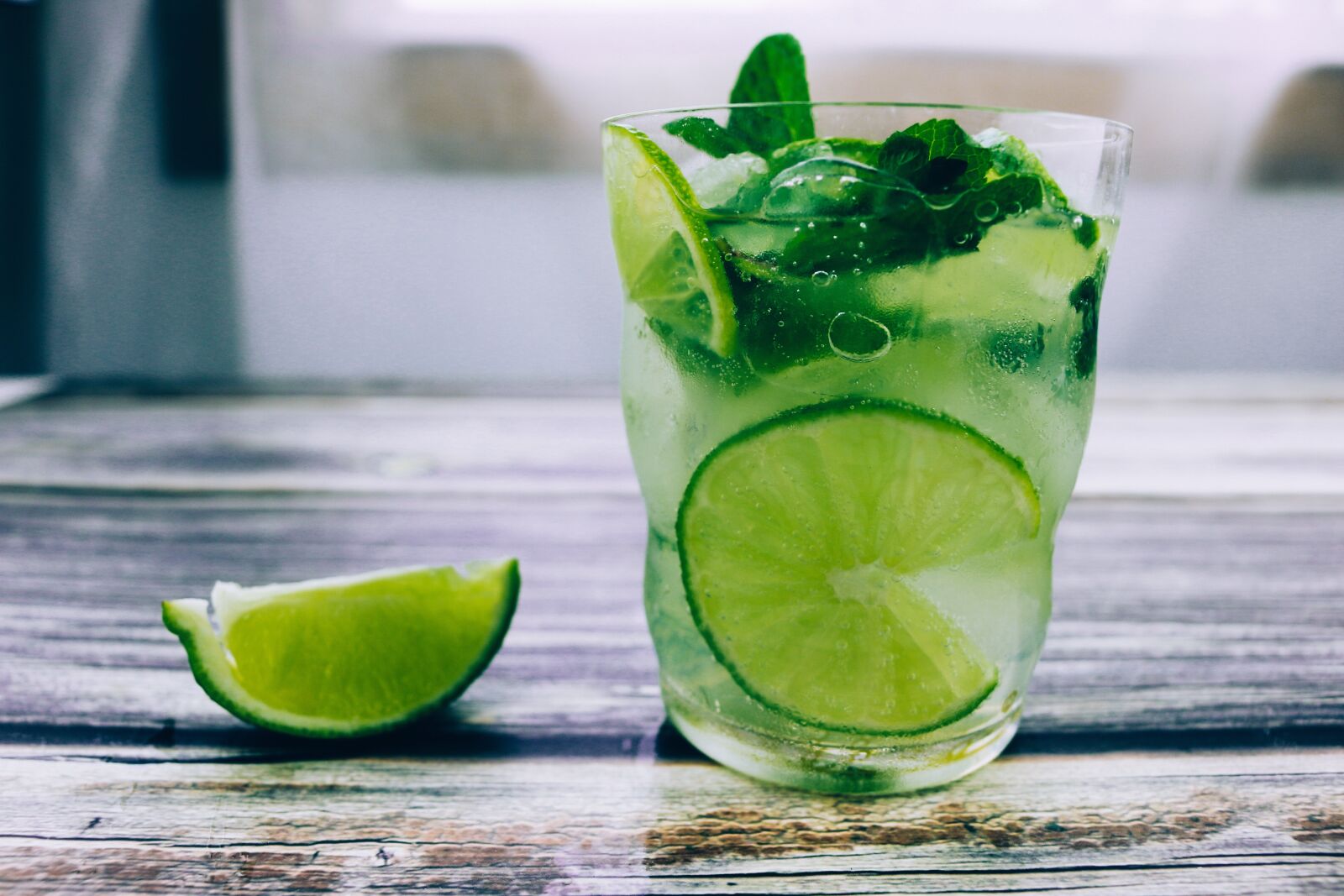 Canon EOS 70D sample photo. Cocktail, beverage, lemon photography