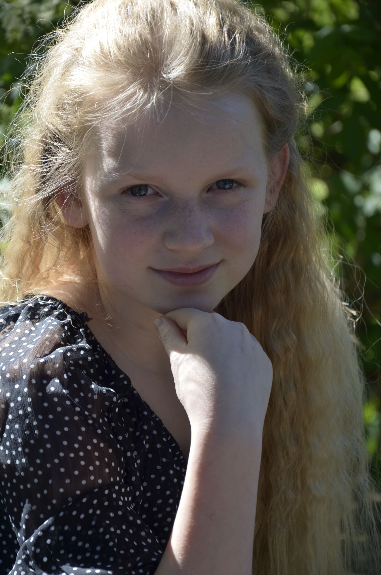 Nikon D5100 sample photo. Girl, blonde hair, long photography
