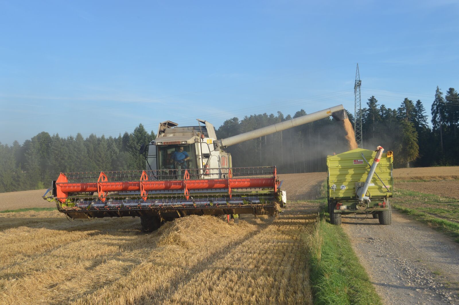 Nikon D3200 sample photo. Harvest, tractor, agriculture photography