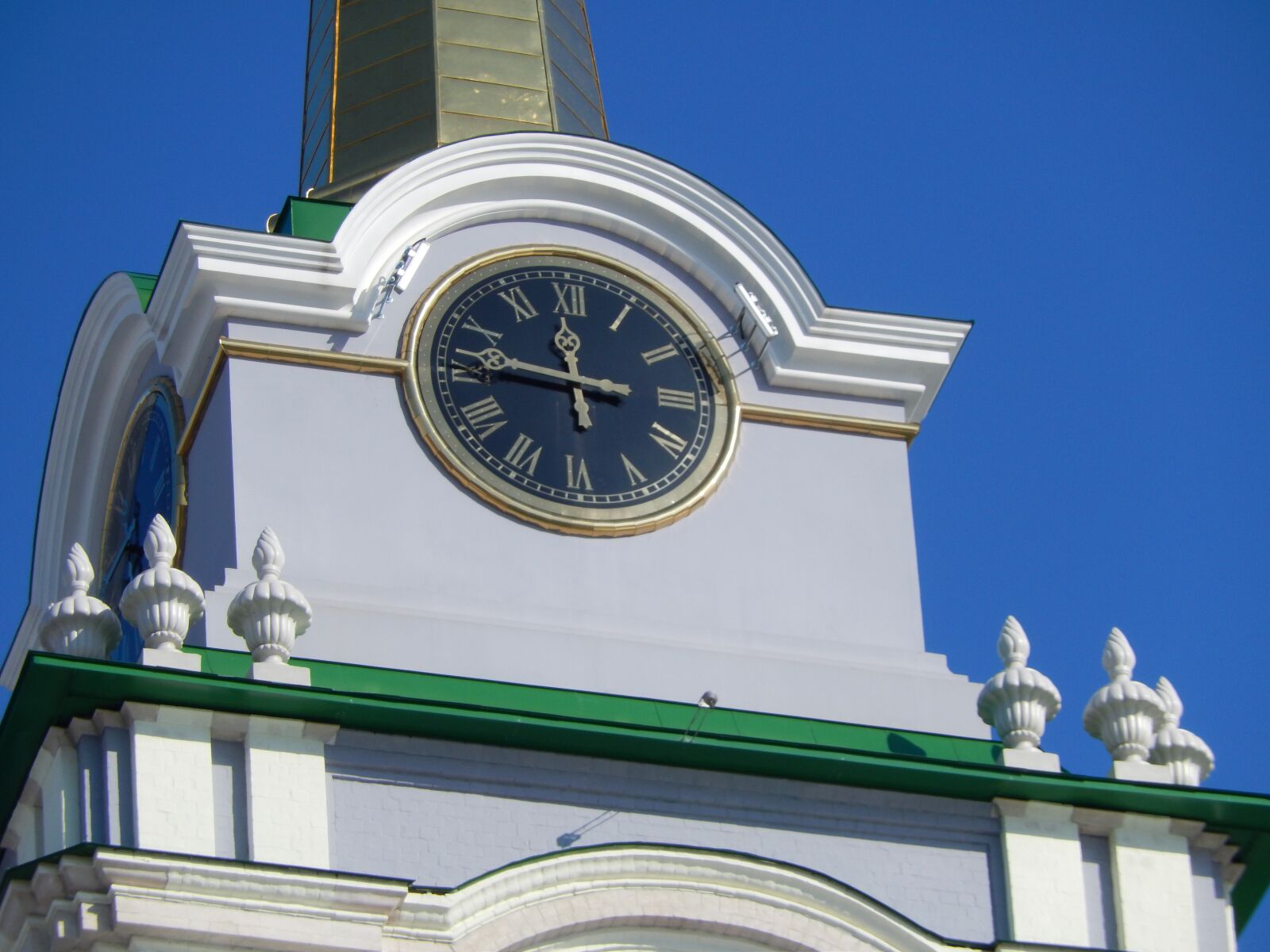 Nikon Coolpix S9500 sample photo. Clock, belfry, showplace photography