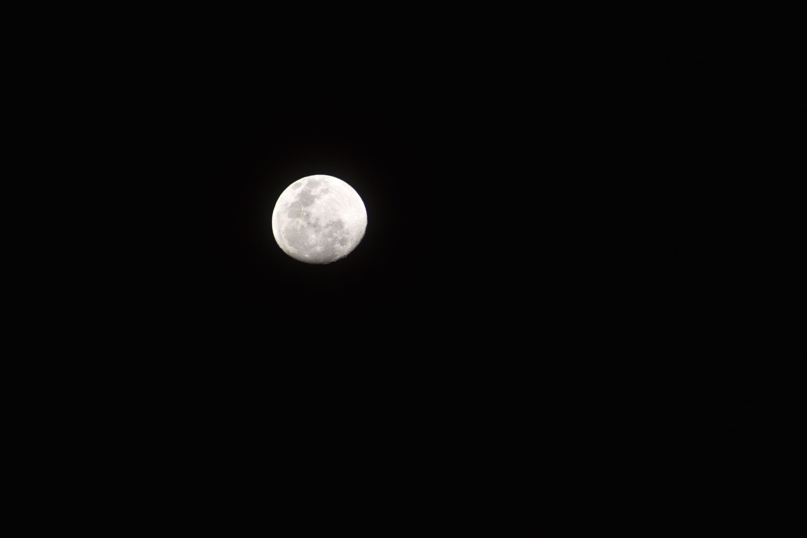 Nikon D5600 sample photo. Sky, moon, night photography