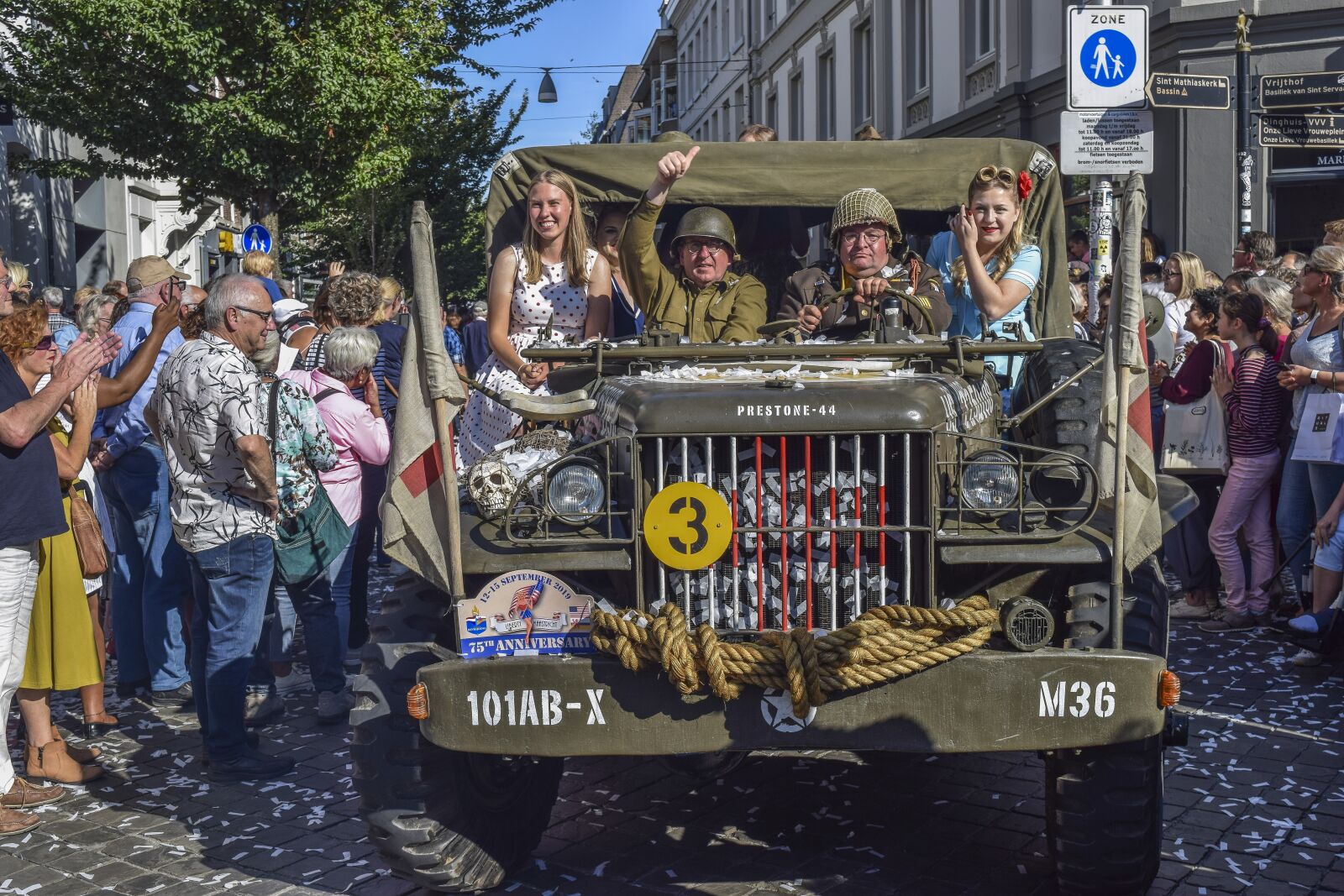 Nikon D3300 sample photo. Auto, military, vehicle photography