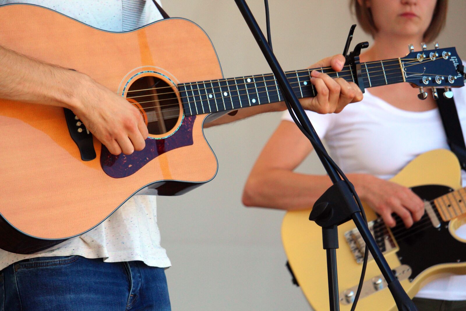 Canon EF-S 55-250mm F4-5.6 IS STM sample photo. Band, group, concert photography