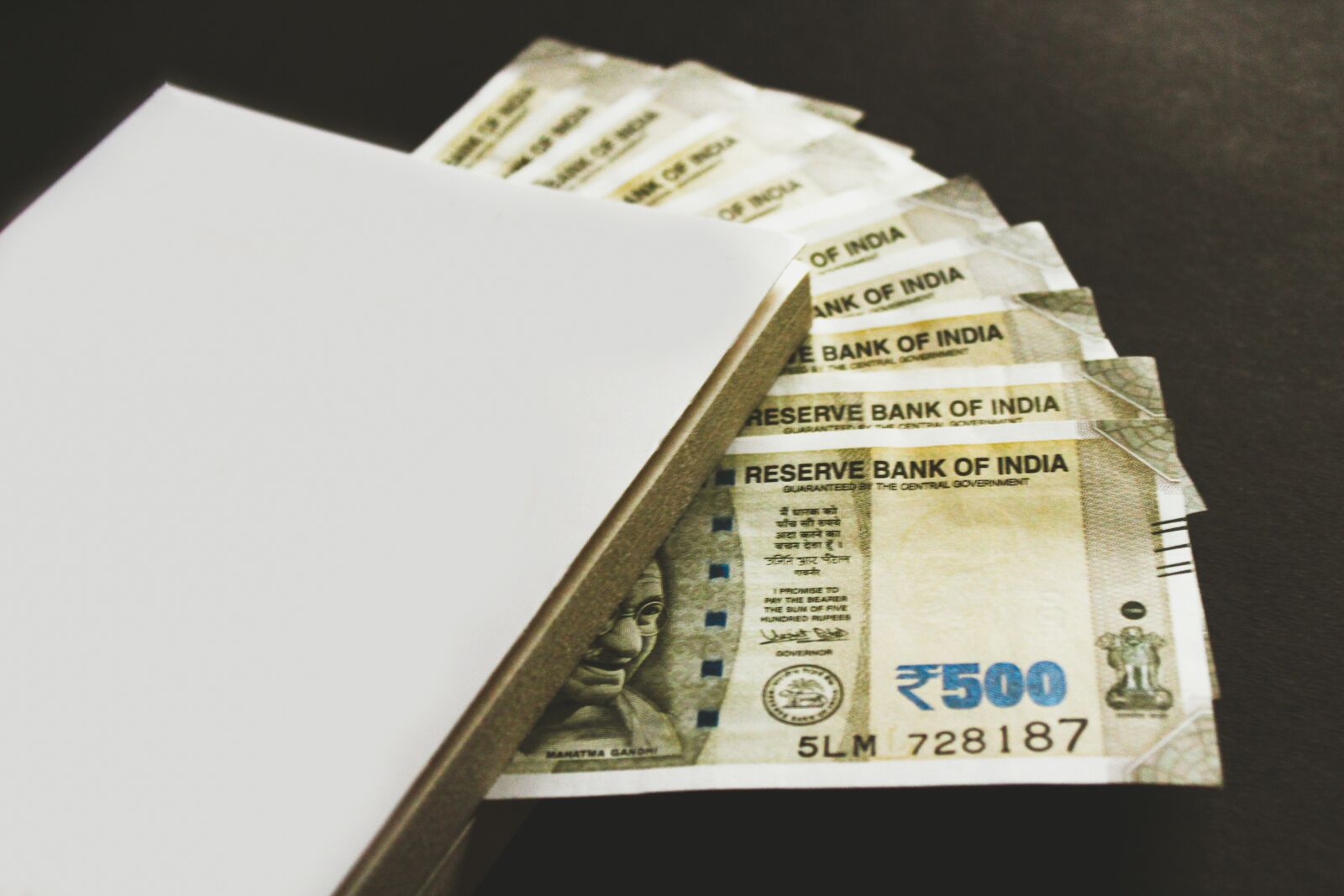 Canon EOS 1300D (EOS Rebel T6 / EOS Kiss X80) sample photo. Rupee, indian, india photography