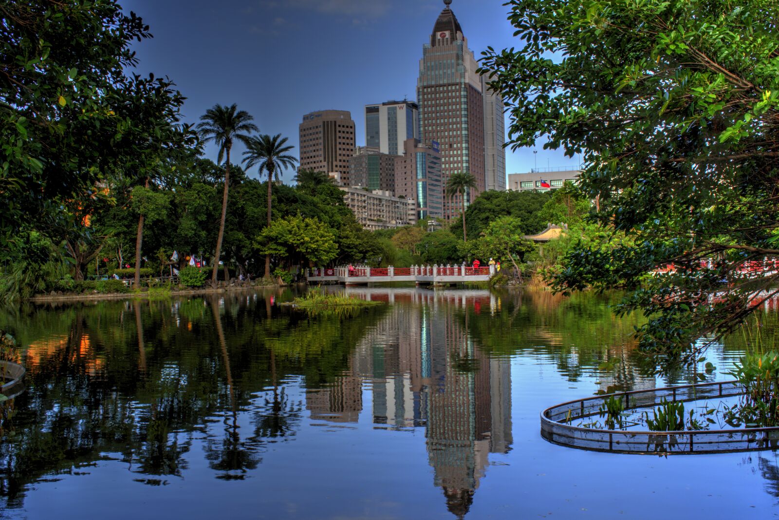 Nikon D5500 sample photo. Water, reflection, architecture photography