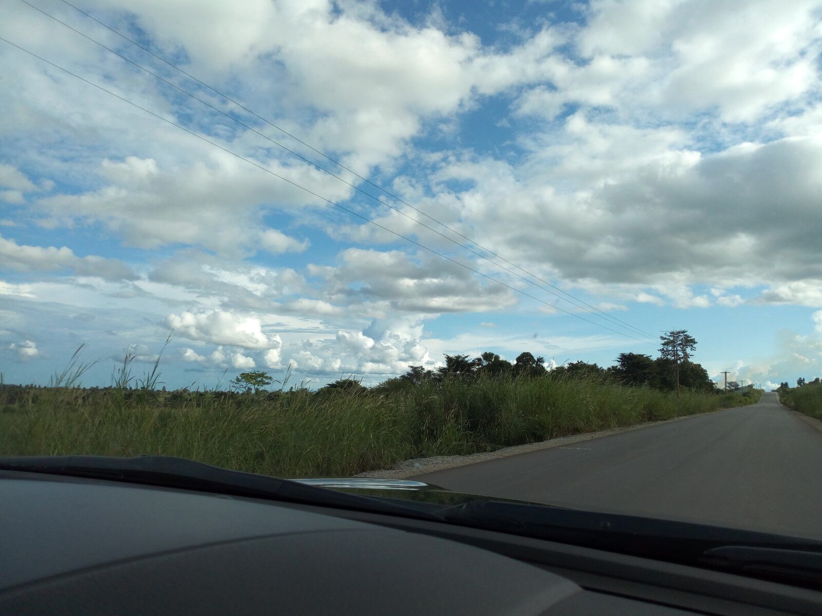 Infinix NOTE 4 Pro sample photo. Car, sky, road photography
