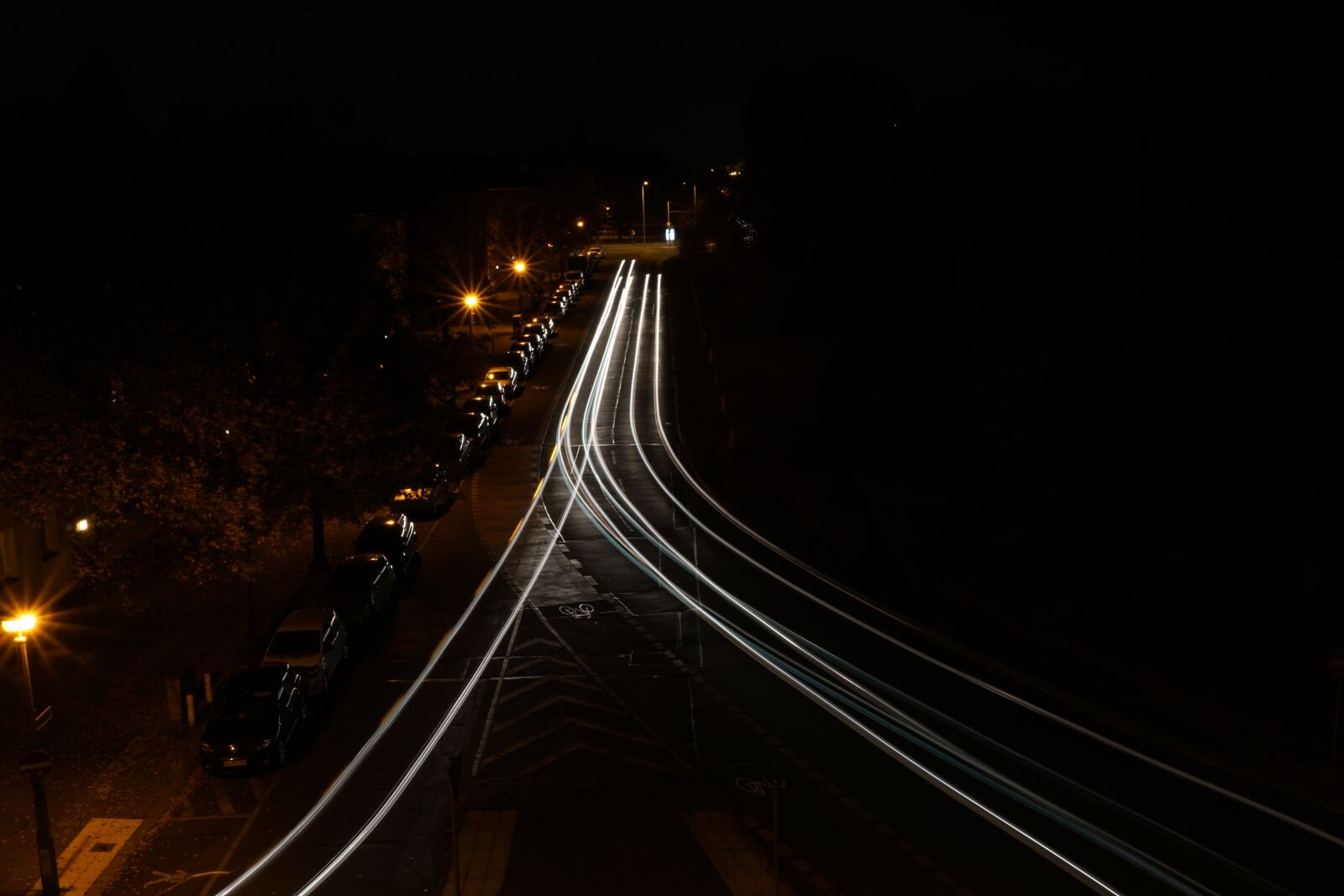 Sony a6000 sample photo. Long exposure, light, road photography