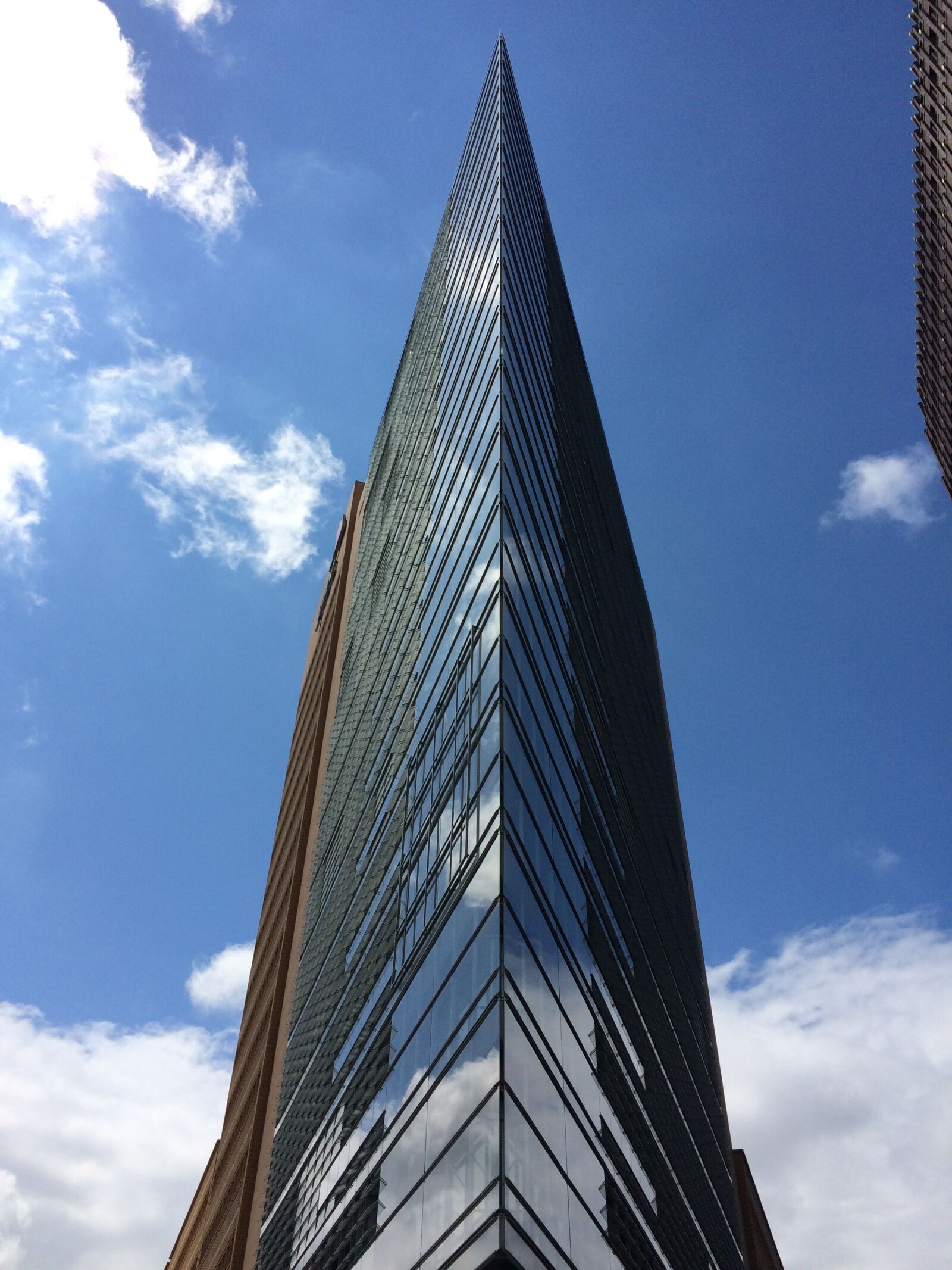 iPhone 5s back camera 4.15mm f/2.2 sample photo. Building, architecture, facade photography