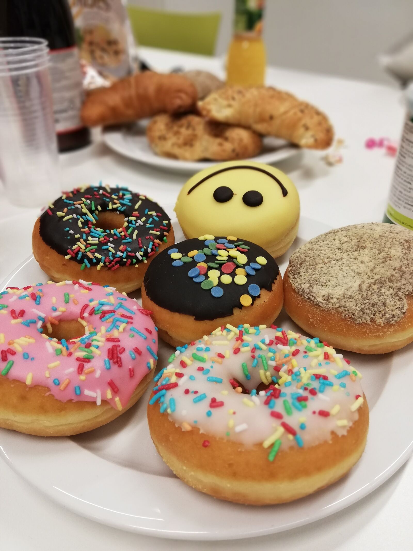 HUAWEI P20 lite sample photo. Doughnuts, candy, delicious photography