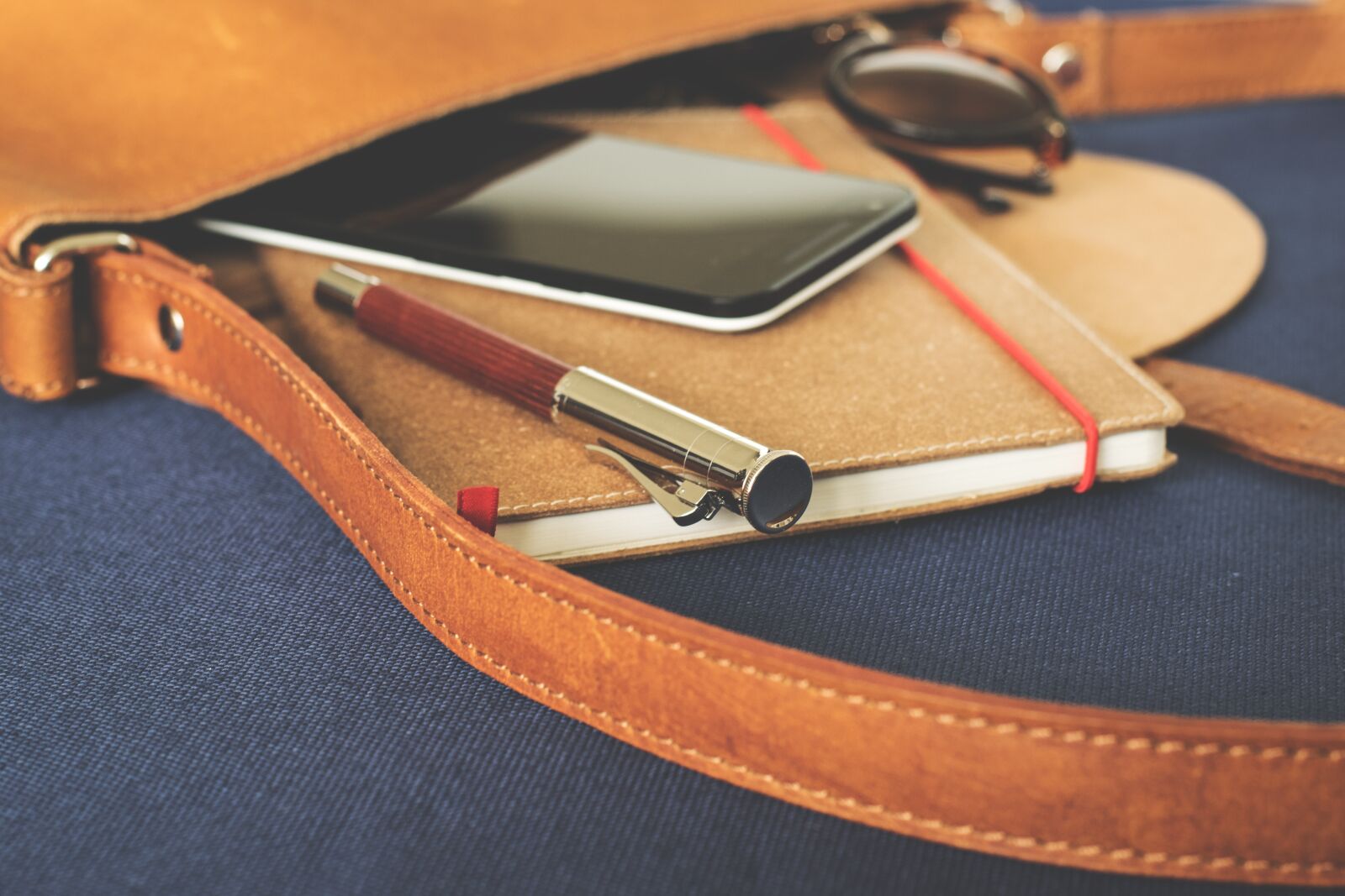 Nikon D5300 sample photo. Bag, leather goods, handbag photography