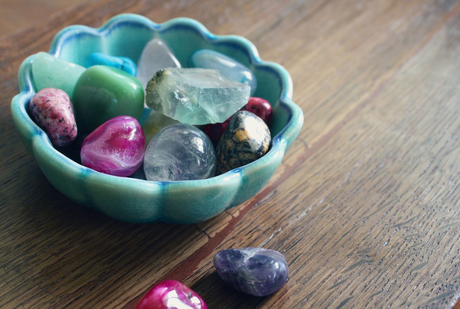 Canon EOS 1000D (EOS Digital Rebel XS / EOS Kiss F) sample photo. Precious, stones, crystals photography