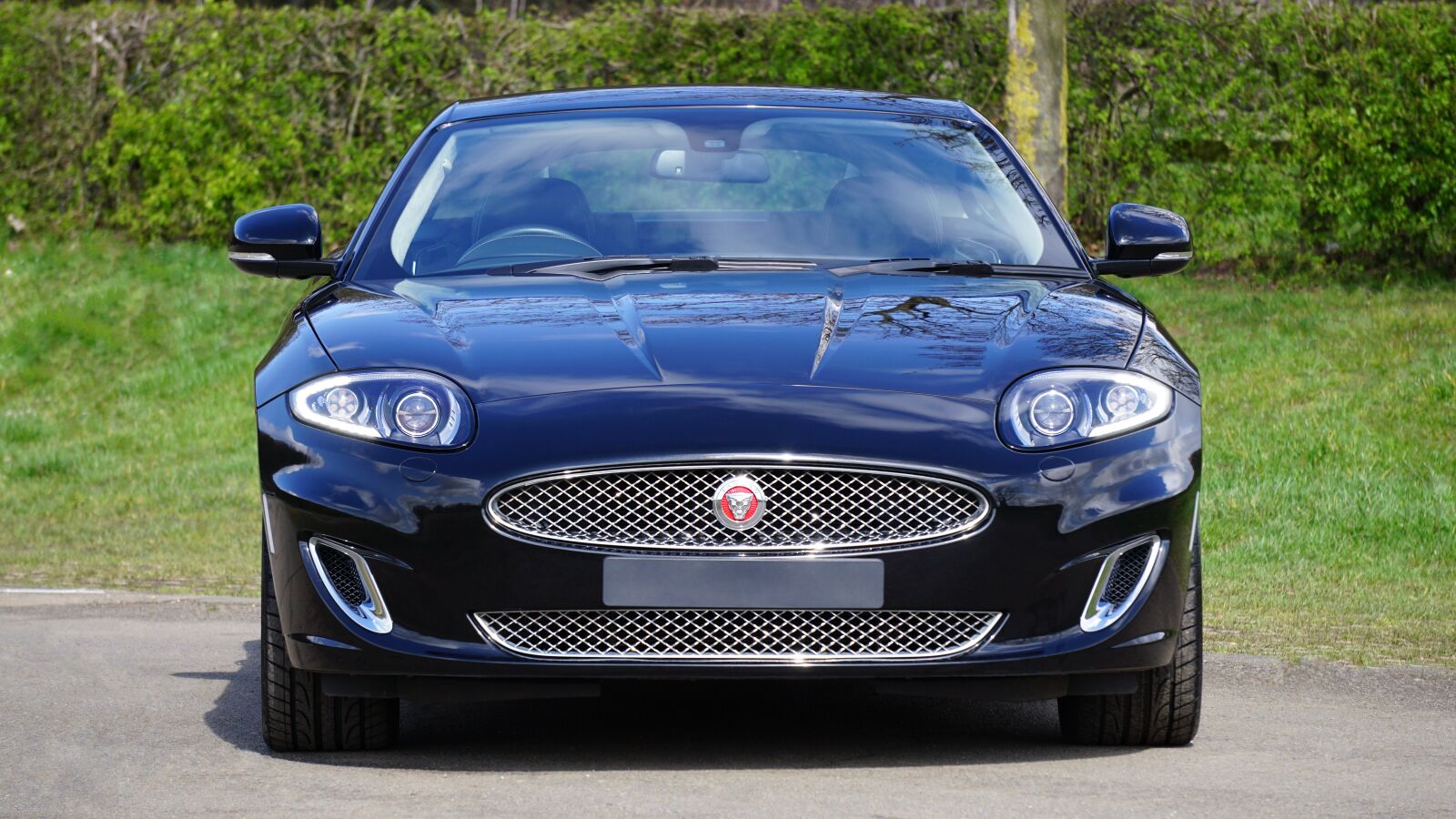 Sony E 55-210mm F4.5-6.3 OSS sample photo. Sports car, automobile, vehicle photography