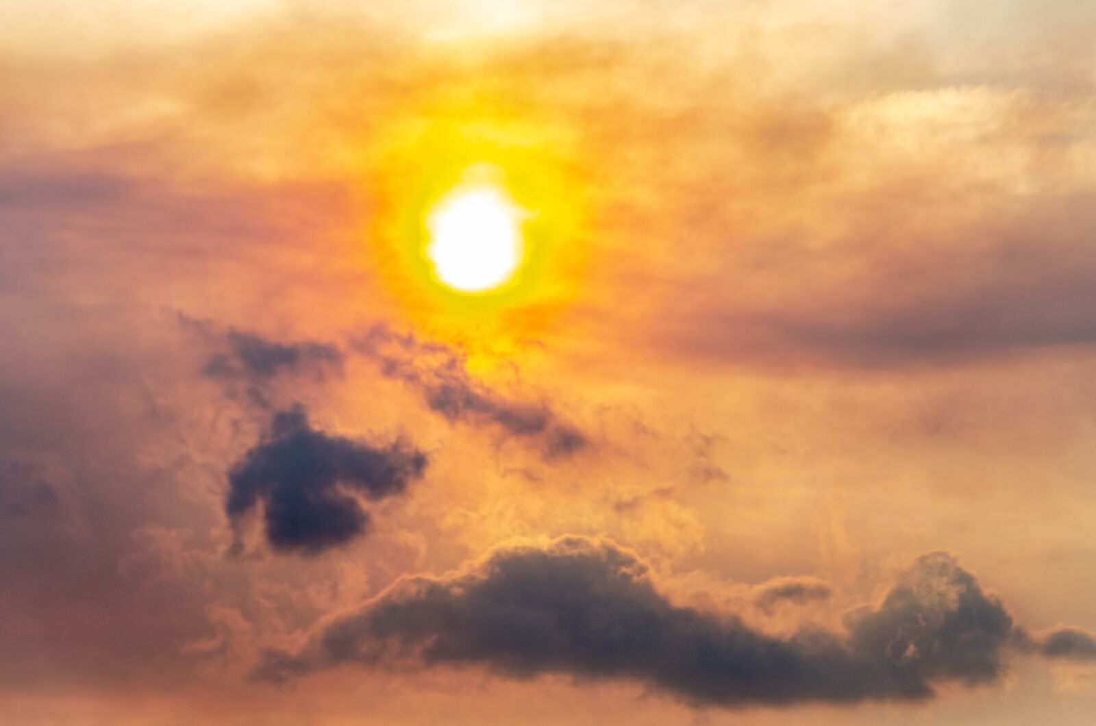 Nikon D7000 sample photo. Sunset, sun, clouds photography