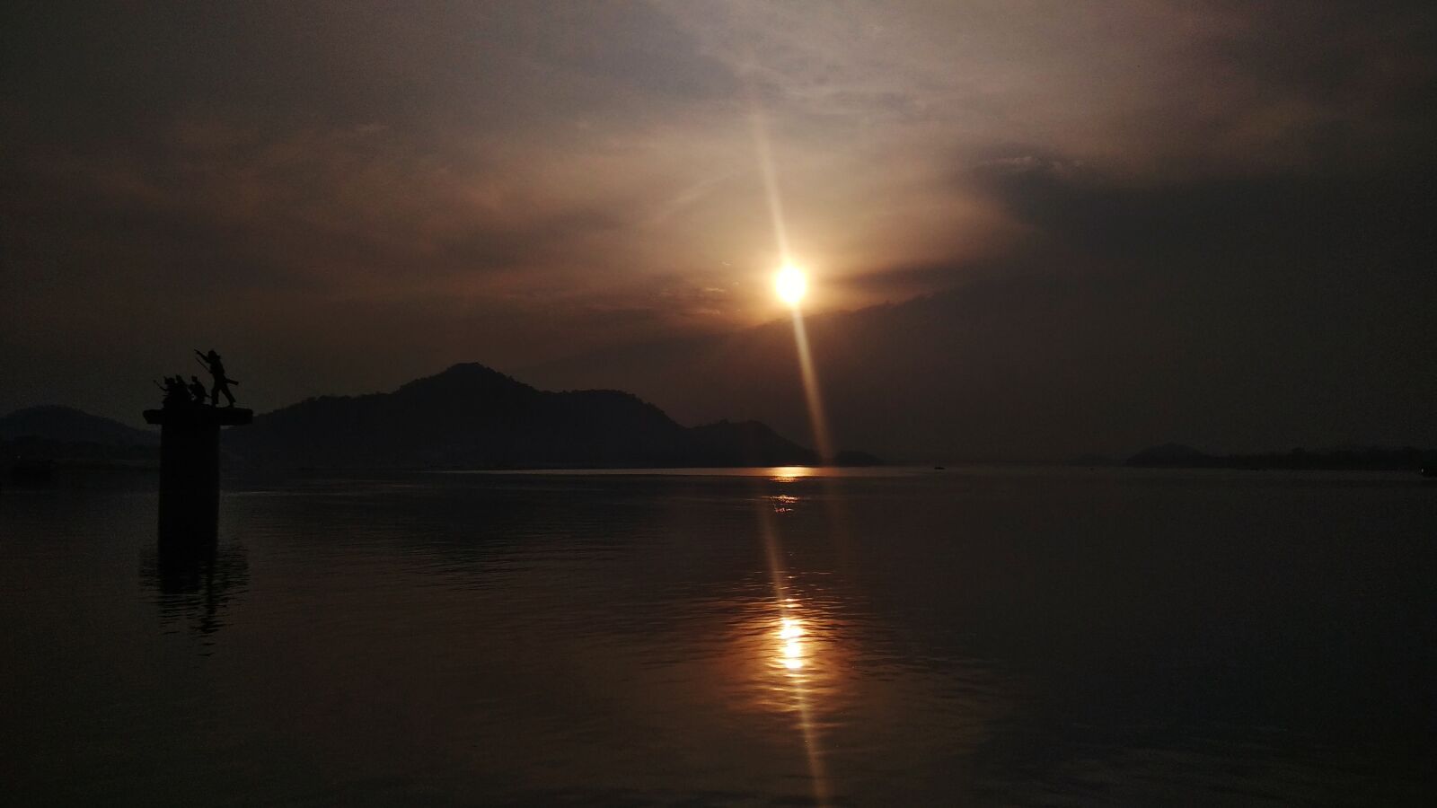 Xiaomi Redmi Note 4 sample photo. Fancy bazaar ghat, guwahati photography