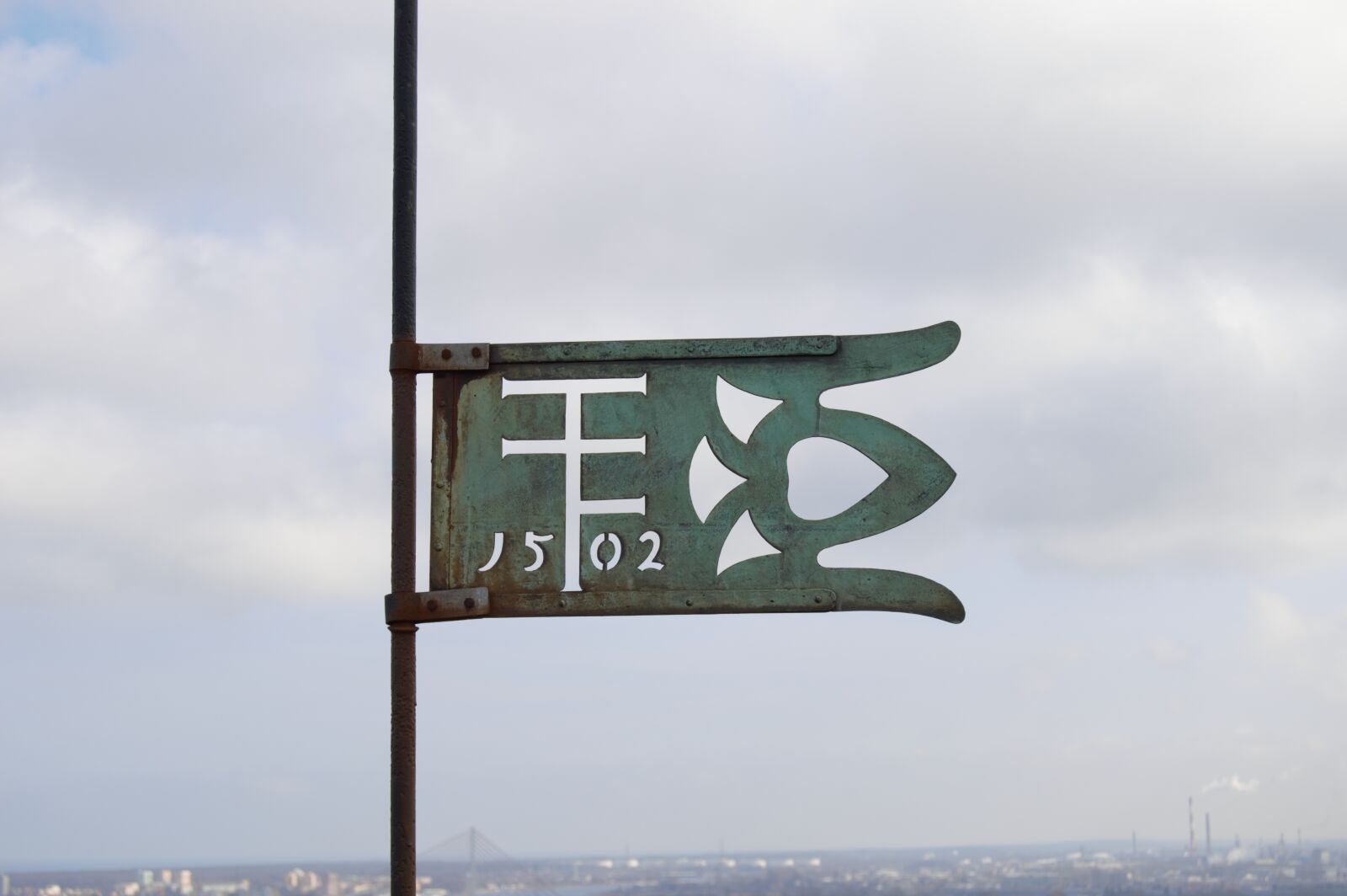 Nikon D3200 sample photo. Pennant, roof, vane on photography