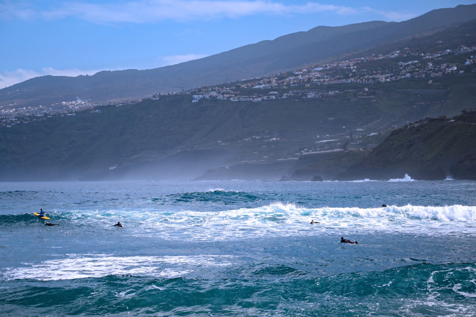 Nikon Nikkor Z 24-70mm F2.8 S sample photo. Surf, haze, atlantic photography