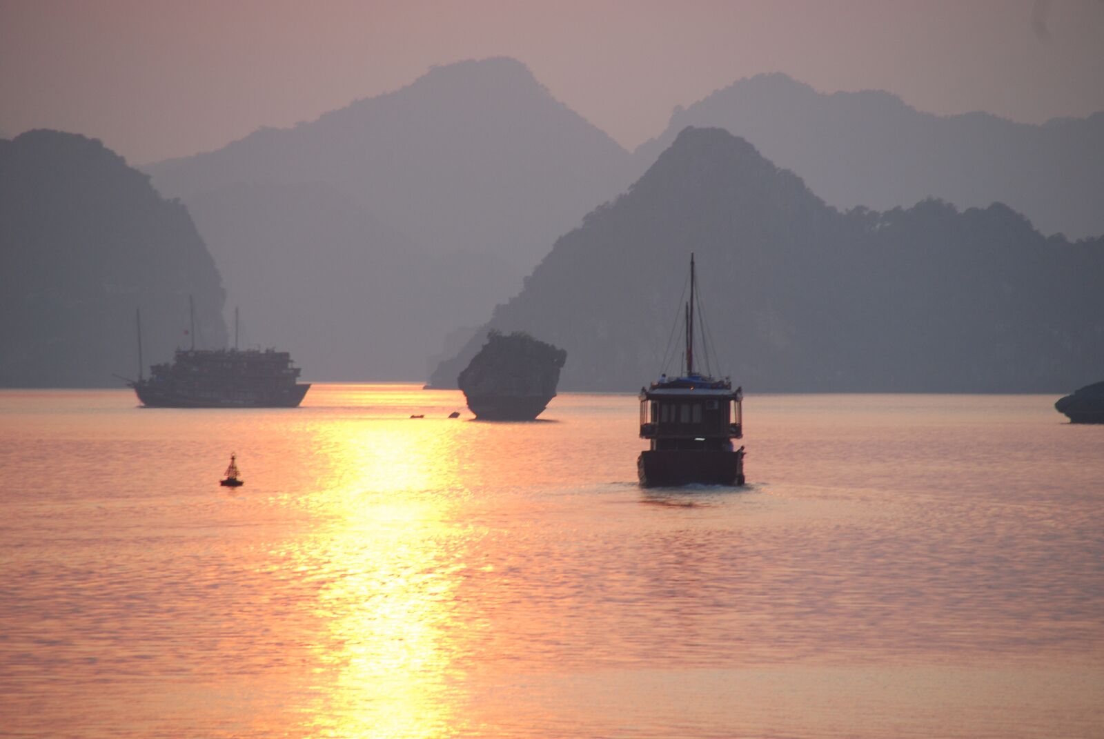 Nikon D80 sample photo. Cove, halong, vietnam photography