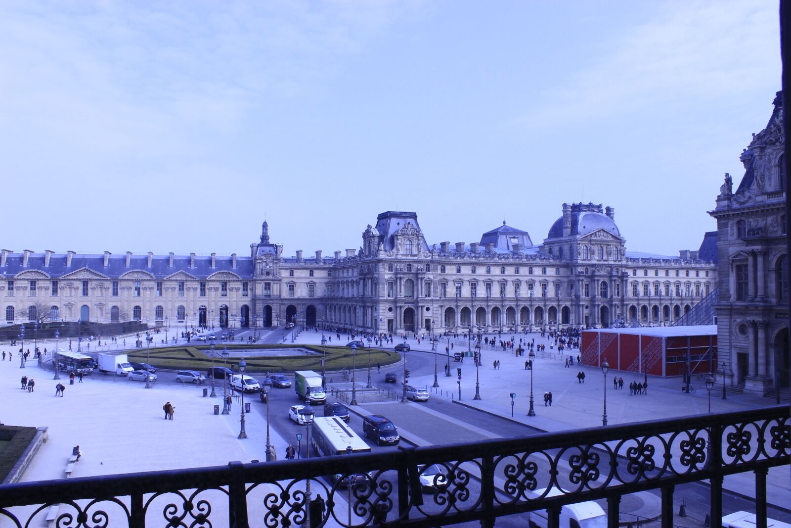 Canon EOS 600D (Rebel EOS T3i / EOS Kiss X5) sample photo. Louvre, paris, france photography