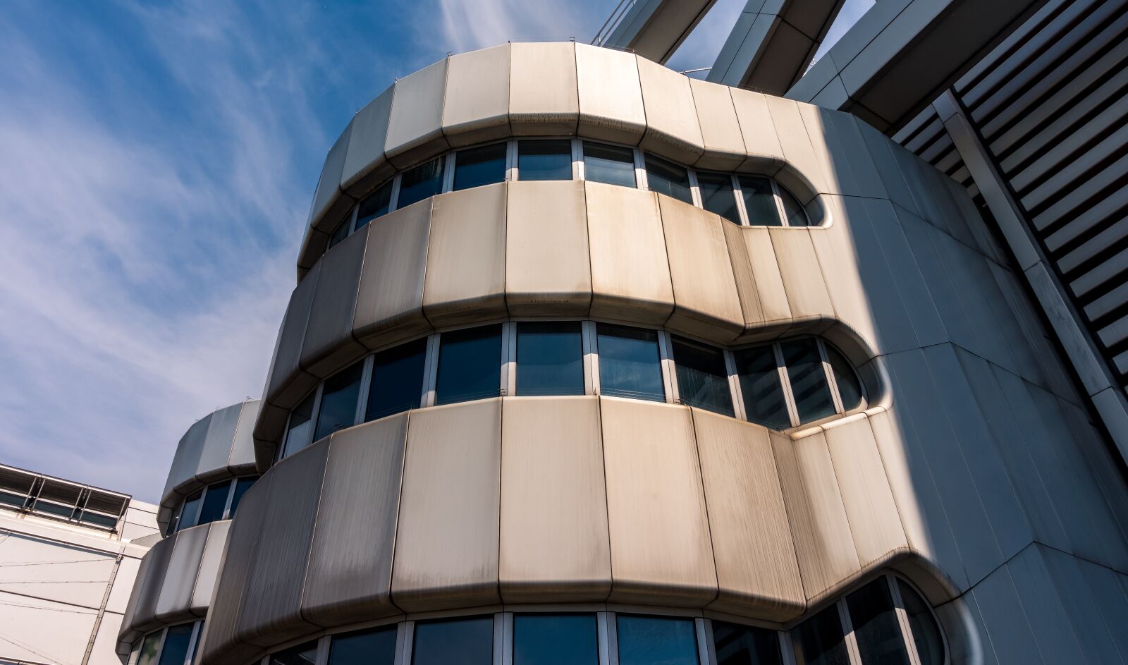 Sony Alpha a5000 (ILCE 5000) sample photo. Building, facade, window photography